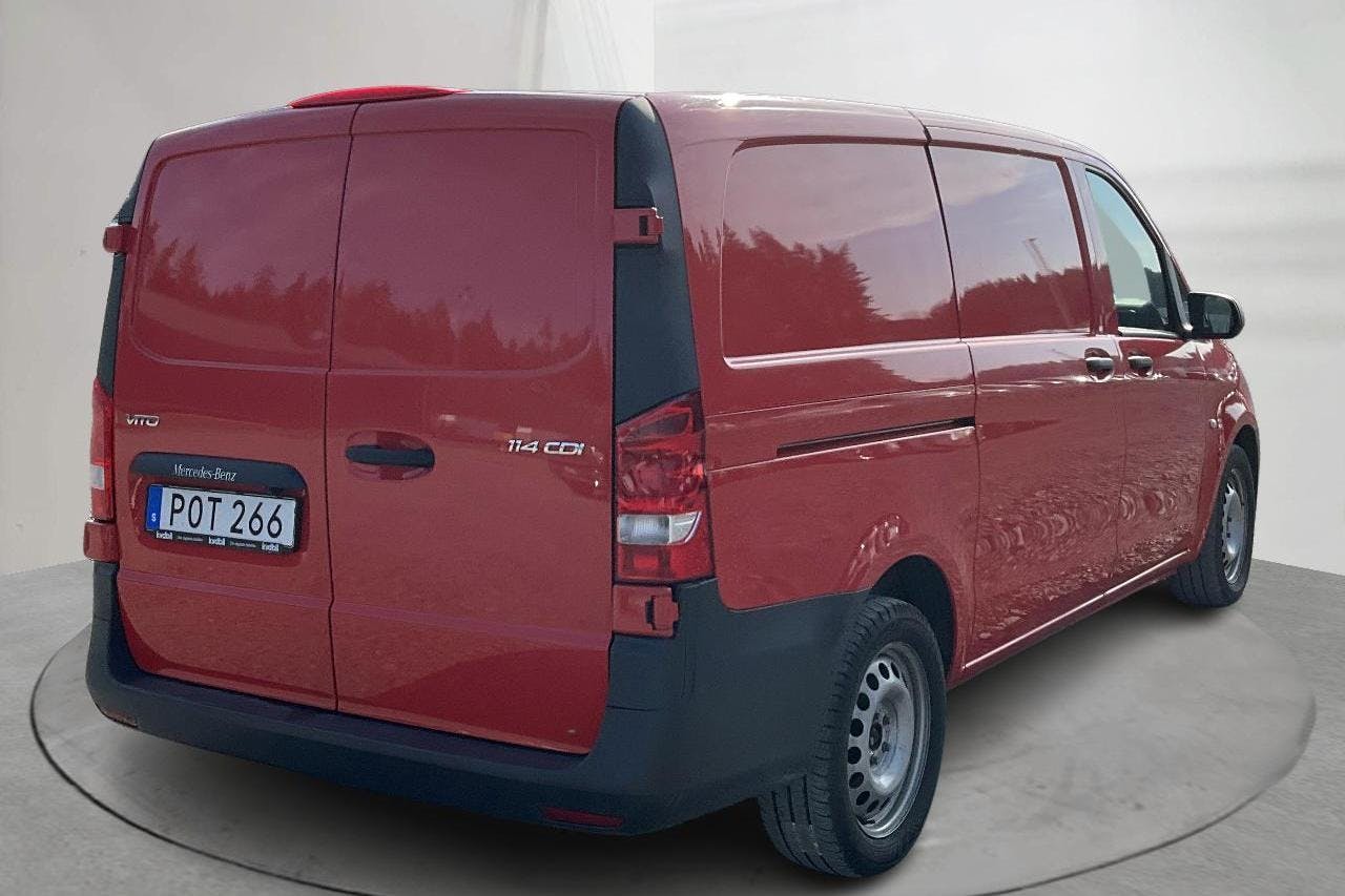 Mercedes Vito 114 CDI W640 (136hk) - 82 420 km - Automatic - red - 2018