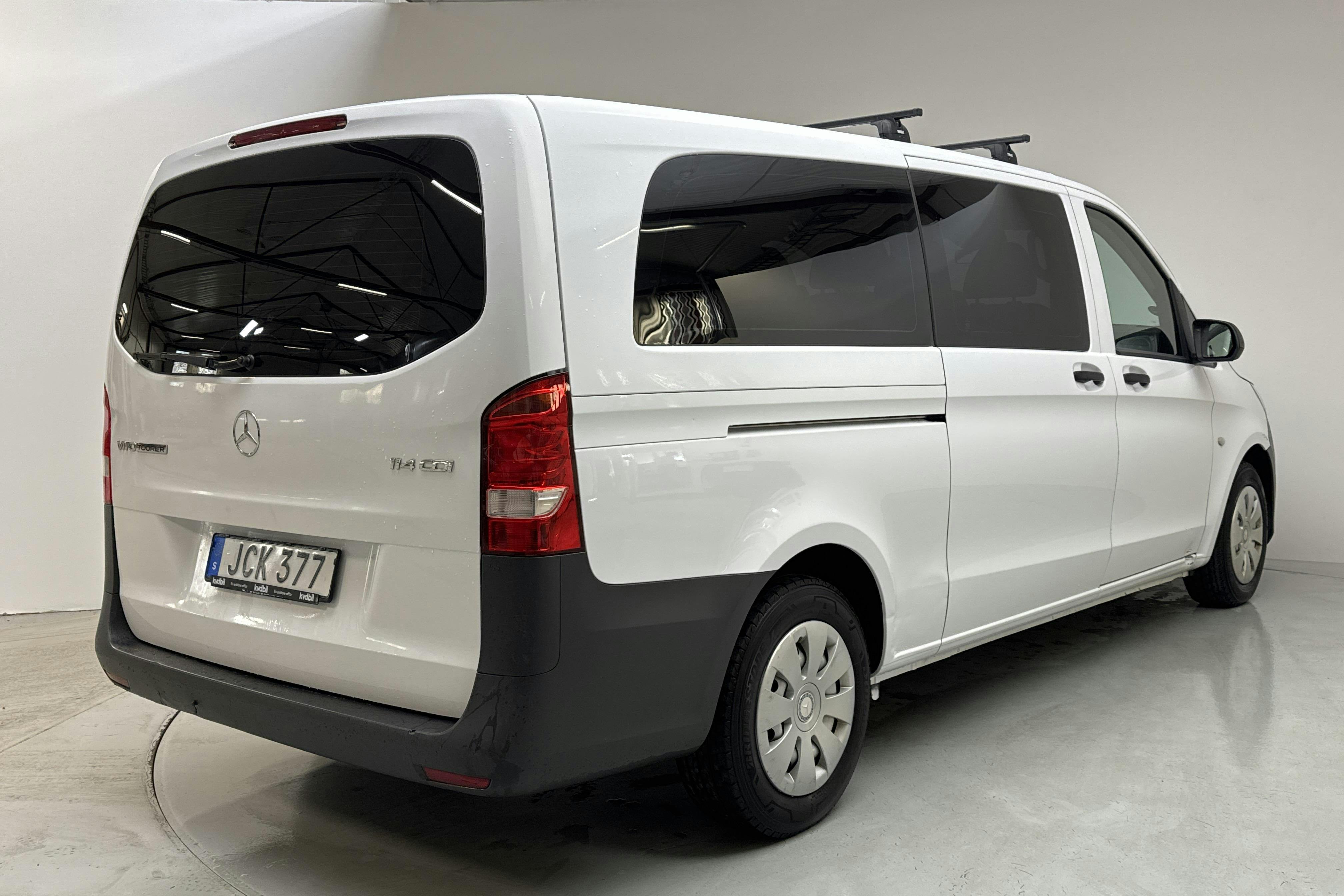 Mercedes Vito Tourer 114 CDI W640 (136hk) - 18 884 mil - Manuell - vit - 2017