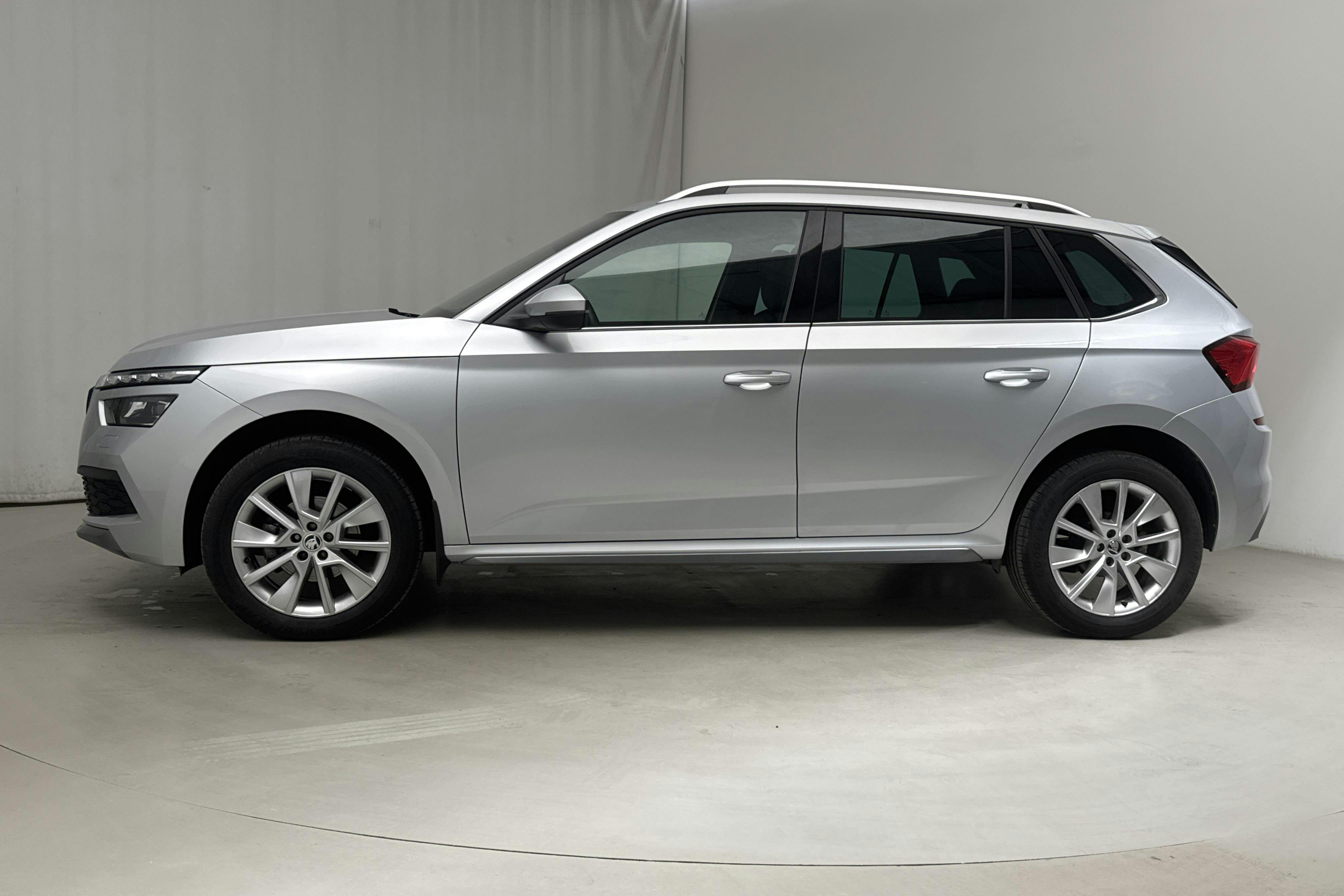 Skoda Kamiq 1.0 TSI (110hk) - 17 080 km - Manual - silver - 2023