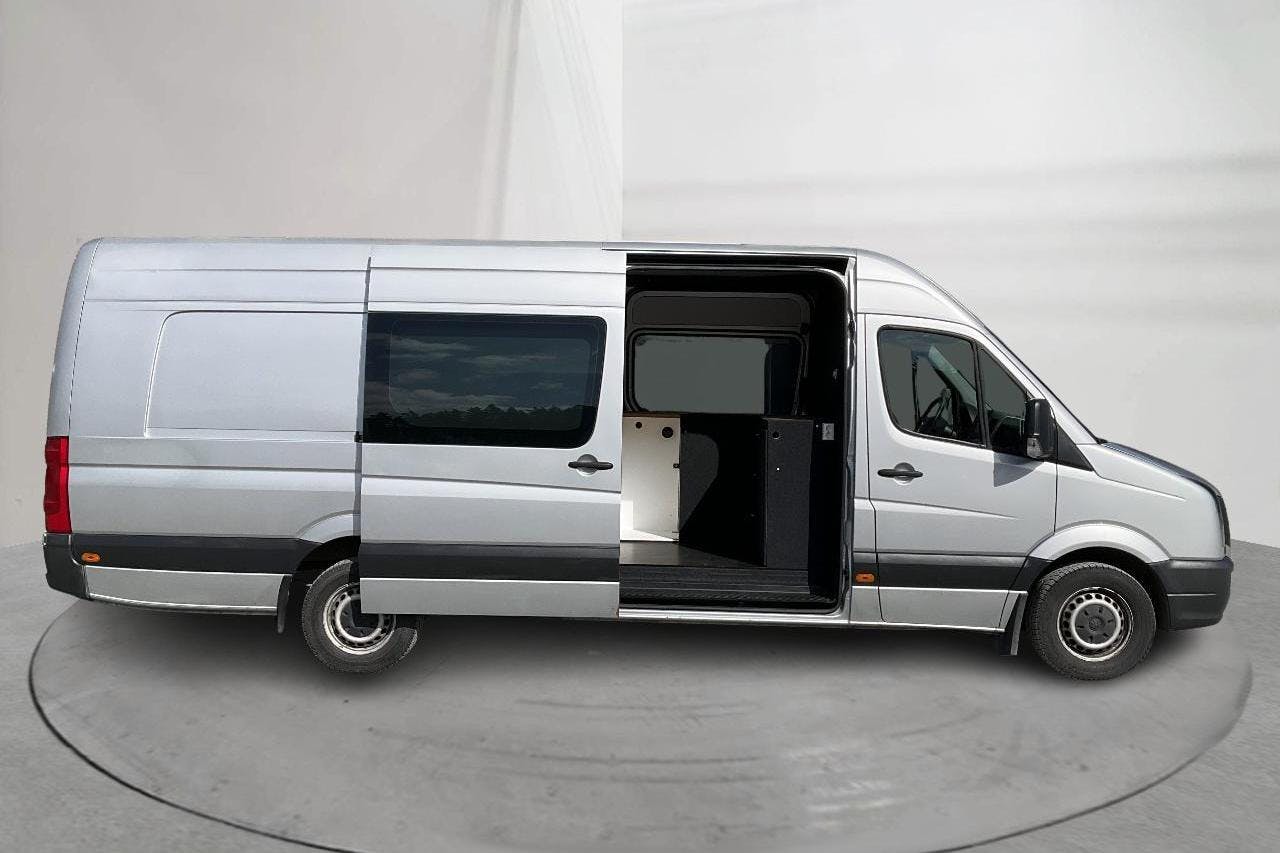 VW Crafter 35 2.0 TDI Skåp (163hk) - 105 540 km - Käsitsi - hõbe - 2016
