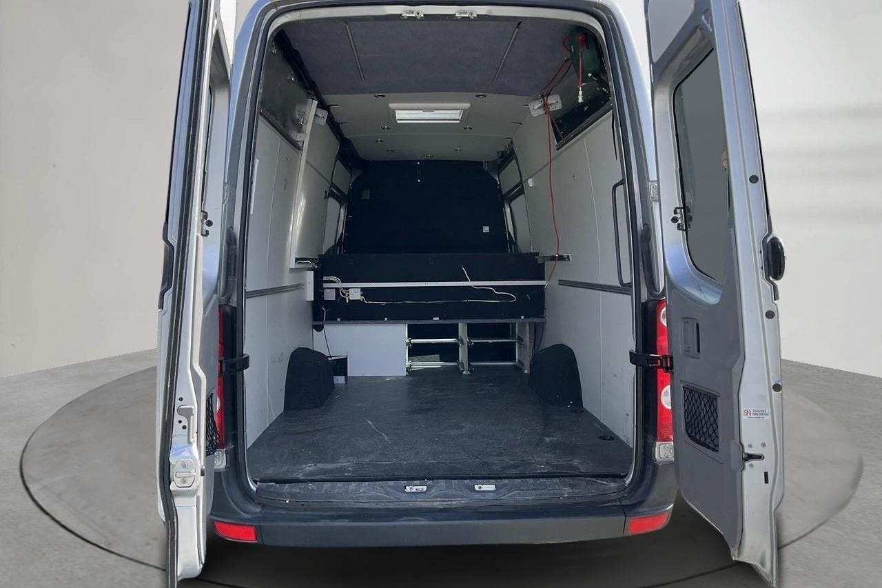 VW Crafter 35 2.0 TDI Skåp (163hk) - 105 540 km - Käsitsi - hõbe - 2016