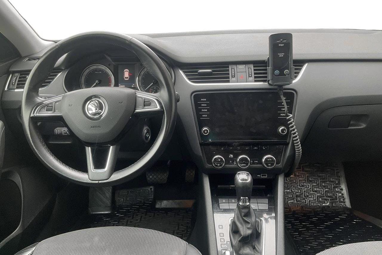 Skoda Octavia III 1.5 TSI G-TEC Combi (130hk) - 356 820 km - Automatic - white - 2020