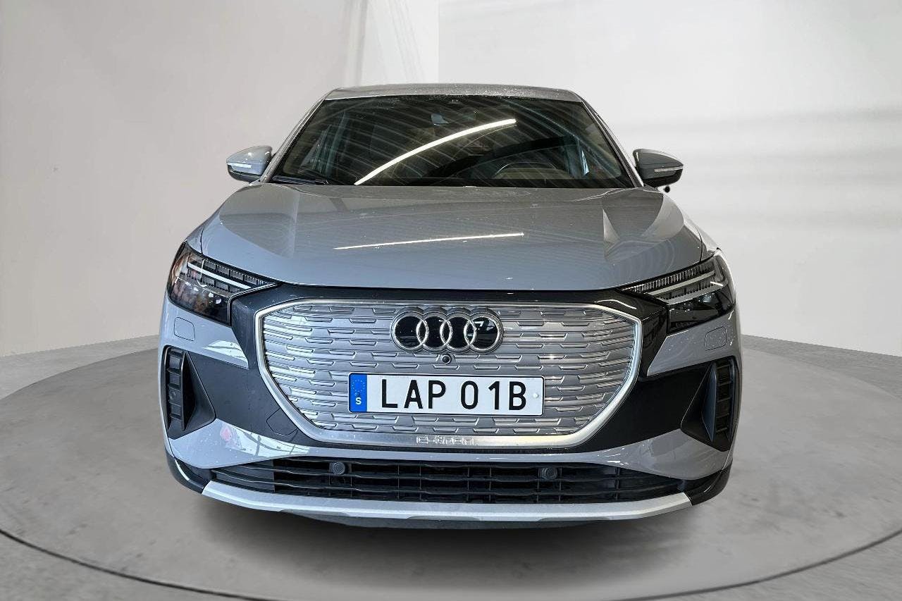 Audi Q4 50 Sportback e-tron quattro 77 kWh (299hk) - 34 590 km - Automaatne - hall - 2022