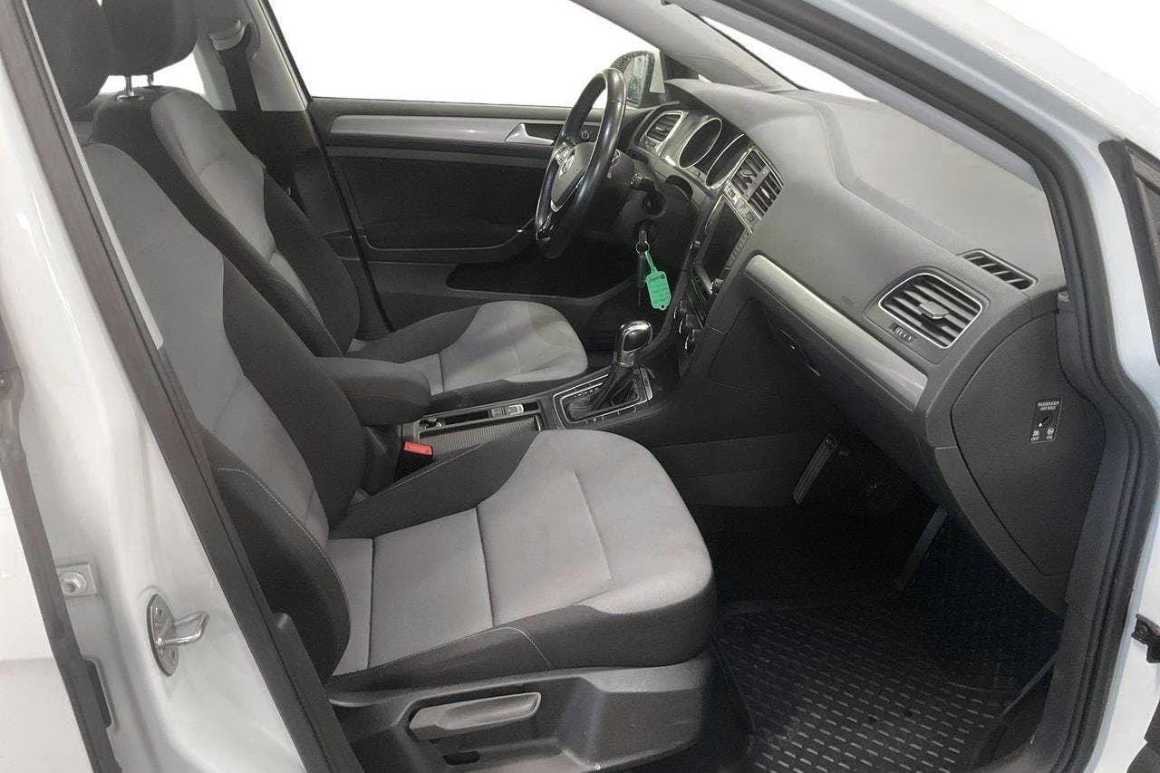 VW e-Golf VII 5dr (115hk) - 6 141 mil - Automat - vit - 2016