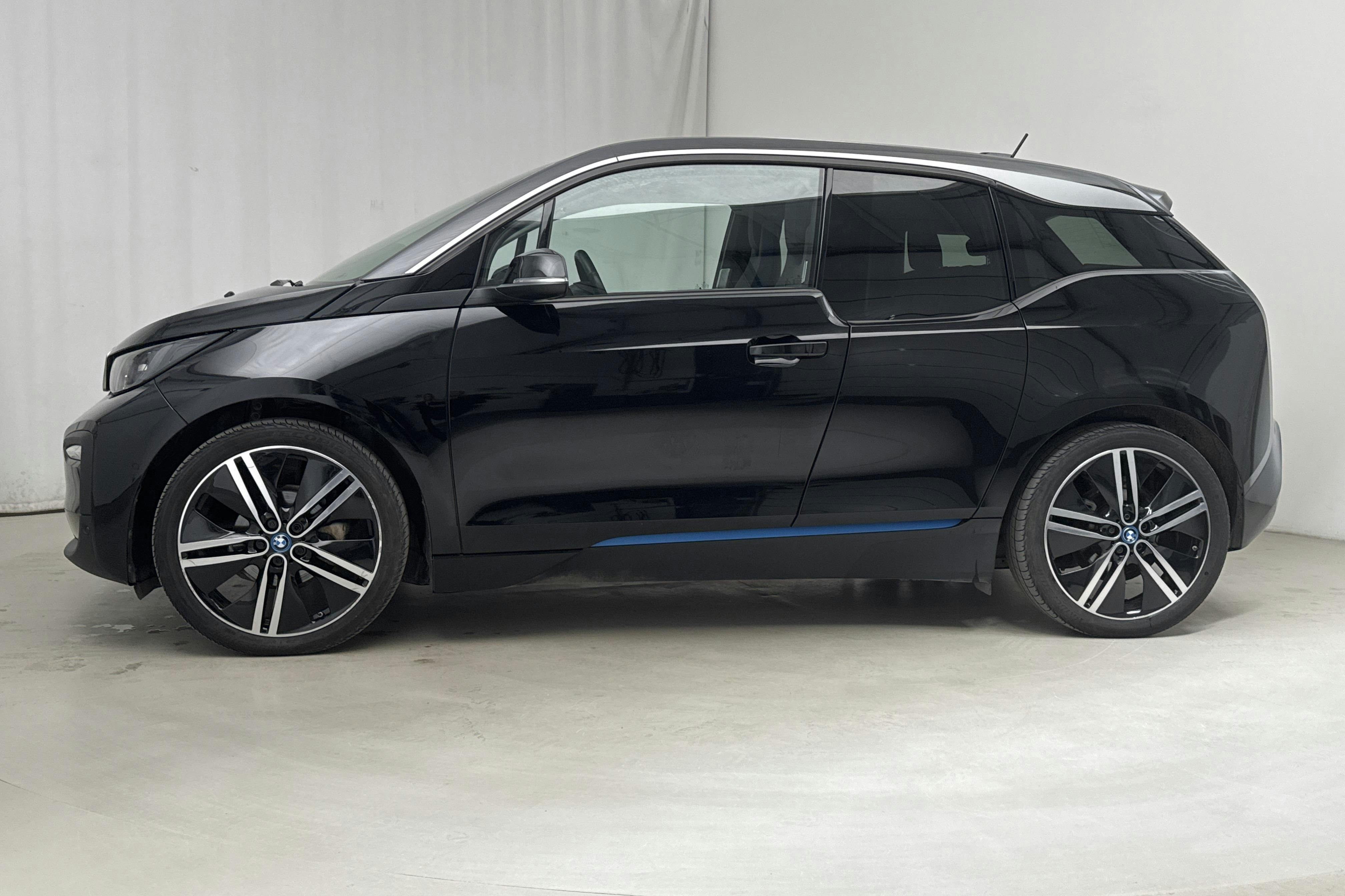 BMW i3 120Ah, I01 (170hk) - 9 158 mil - Automat - svart - 2019