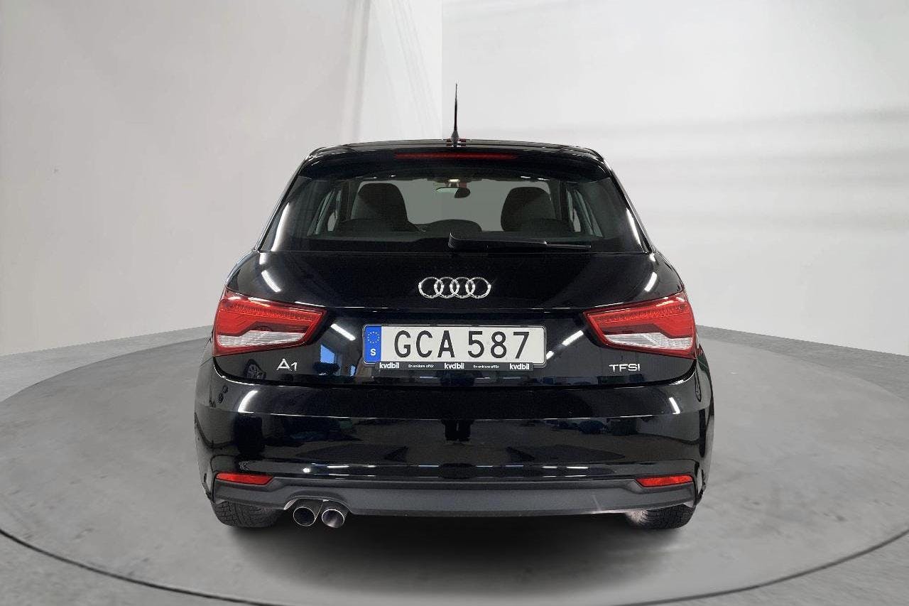 Audi A1 1.4 TFSI Sportback (125hk) - 43 840 km - Manual - black - 2018