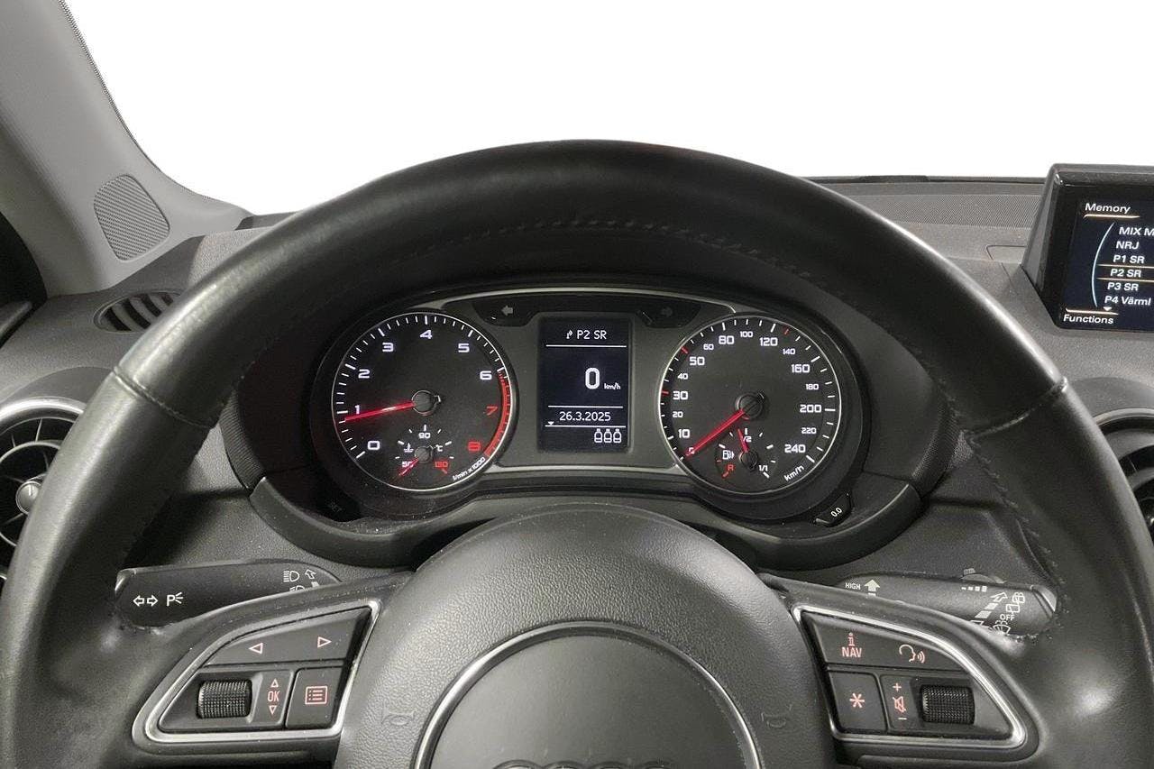 Audi A1 1.4 TFSI Sportback (125hk) - 43 840 km - Manual - black - 2018