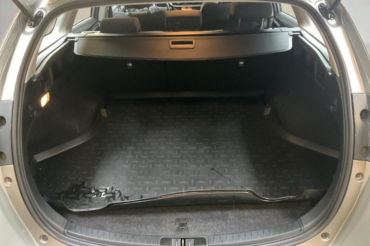Toyota Auris 1.8 HSD Touring Sports (136hk) - 99 480 km - Automatic - Light Grey - 2018