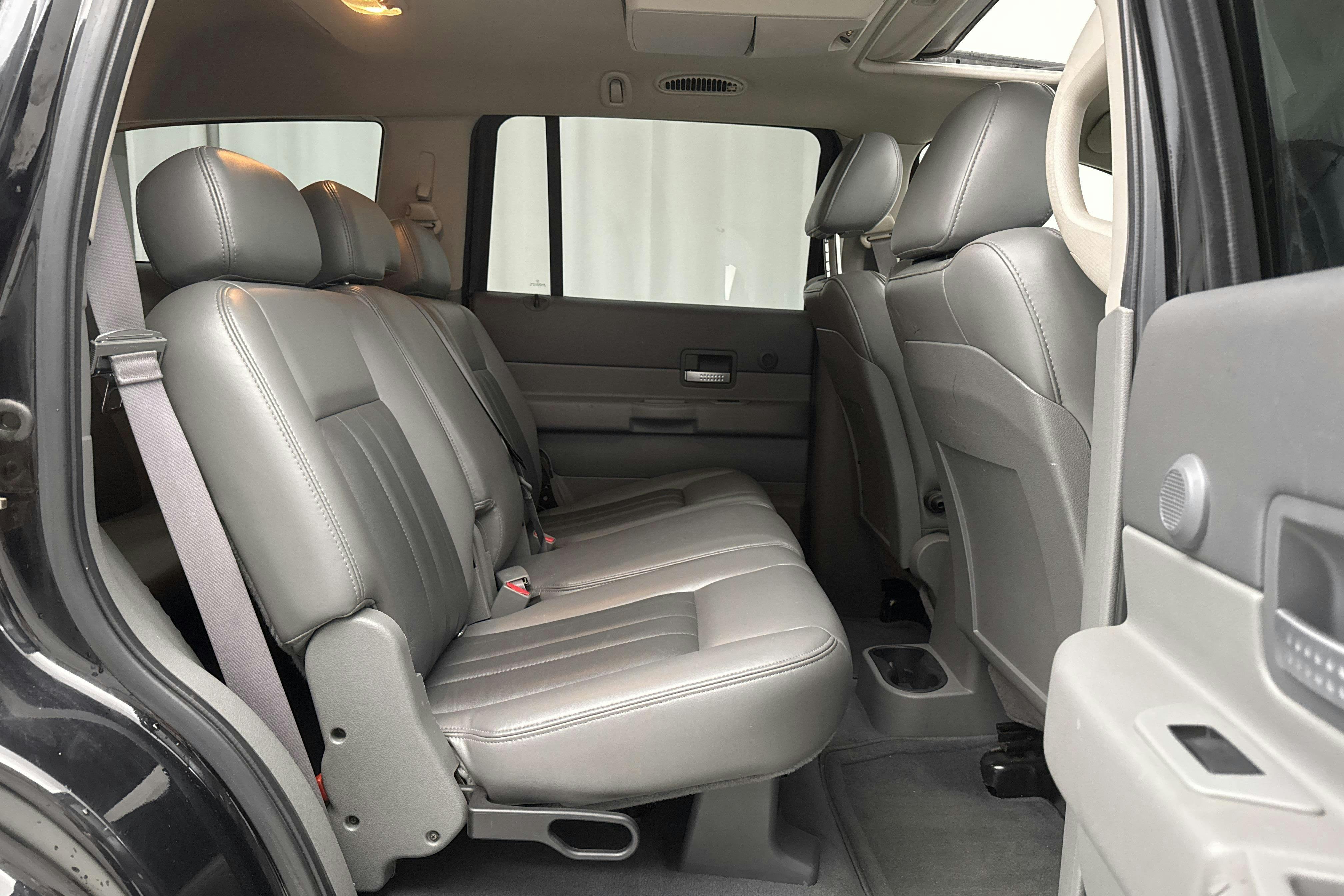 Dodge Durango 5.7 L Hemi V8 4WD (340hk) - 80 540 km - Automaattinen - musta - 2004