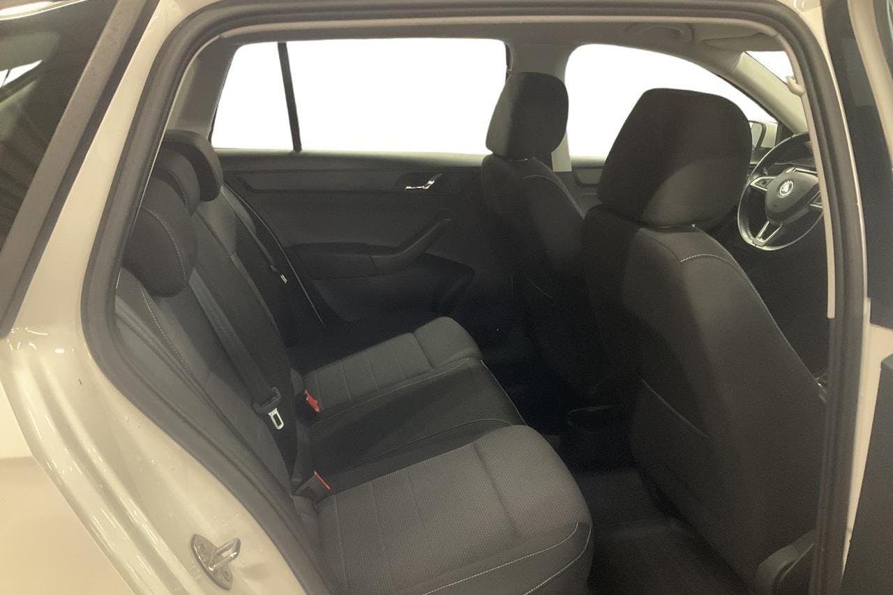 Skoda Rapid 1.2 TSI Spaceback (105hk) - 94 010 km - Käsitsi - valge - 2015