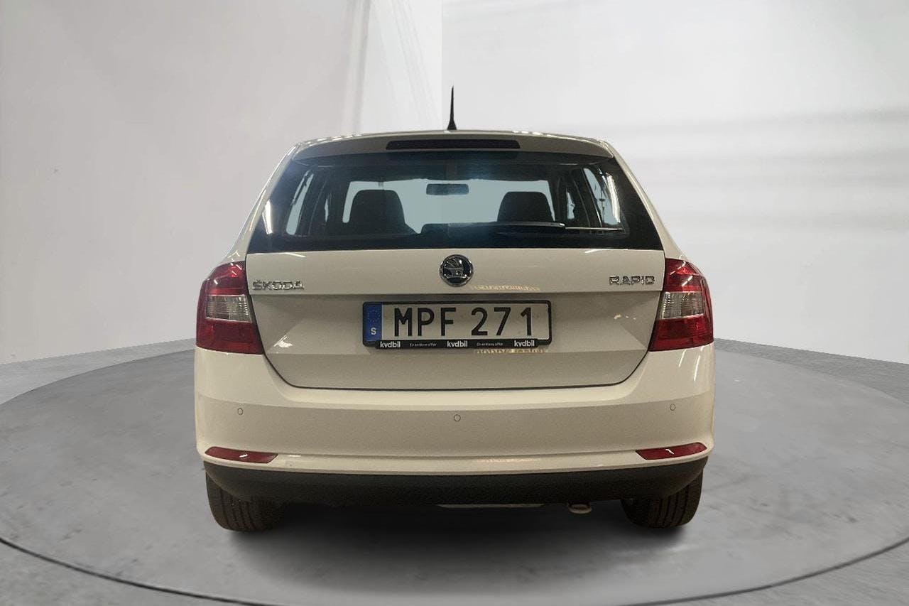 Skoda Rapid 1.2 TSI Spaceback (105hk) - 94 010 km - Käsitsi - valge - 2015