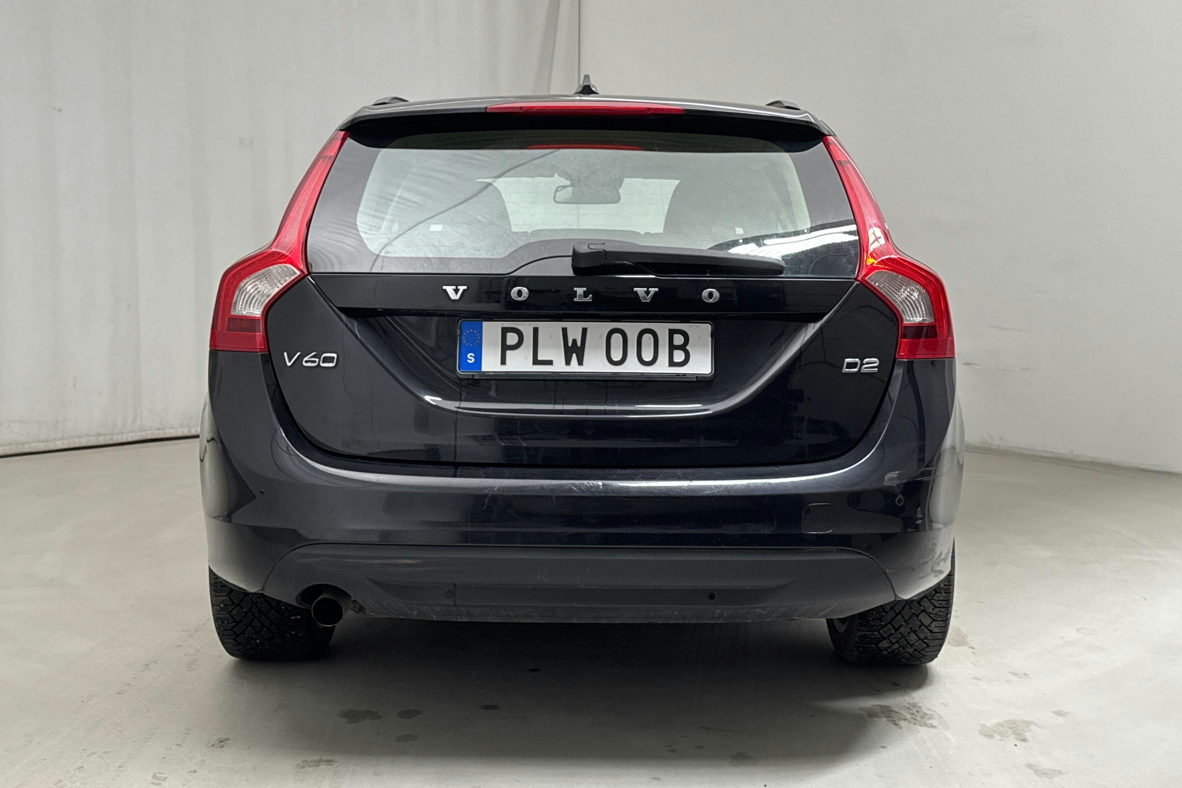 Volvo V60 D2 (115hk) - 207 910 km - Manual - black - 2013