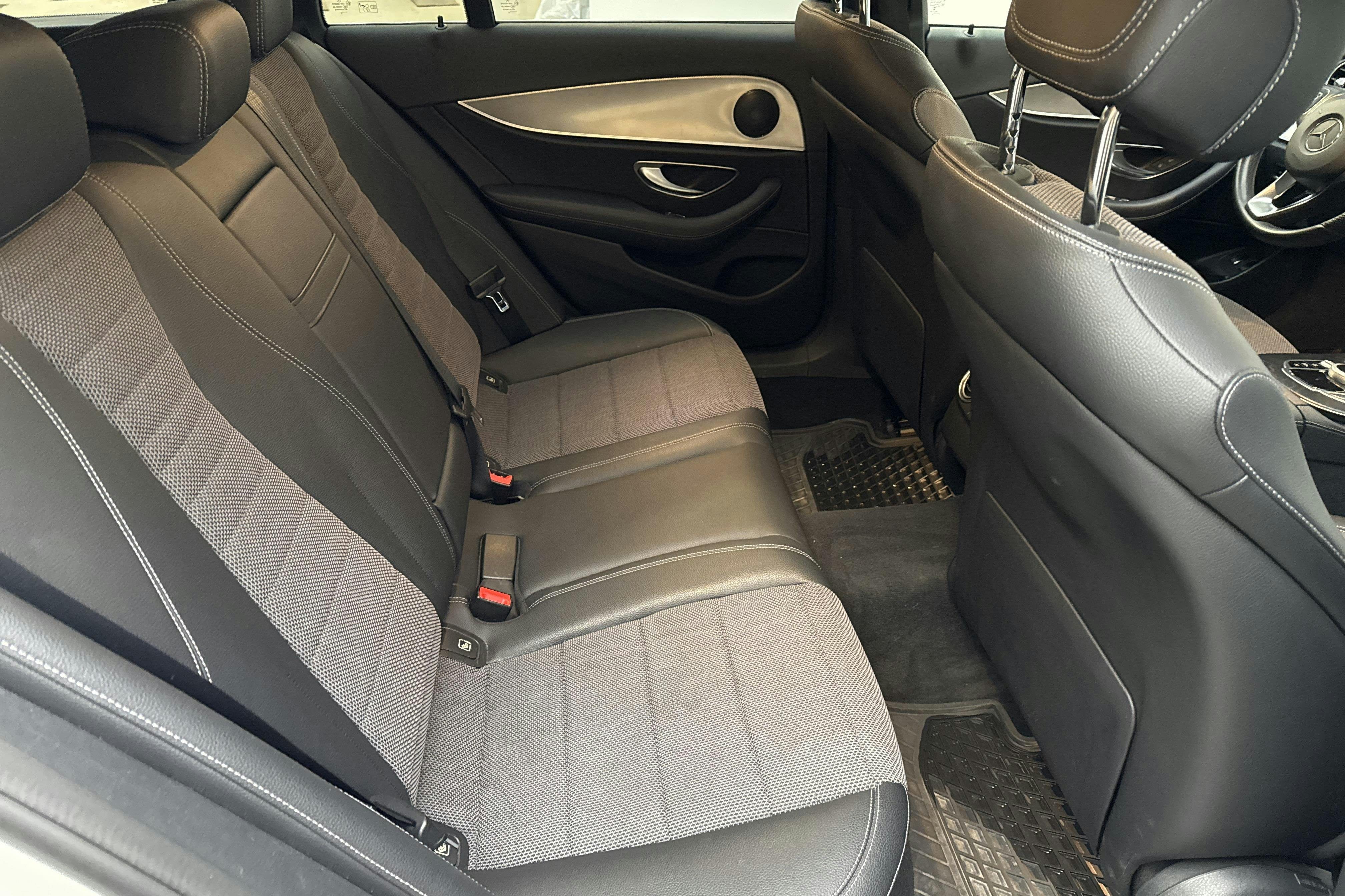 Mercedes E 200 d Kombi S213 (150hk) - 101 270 km - Automatic - white - 2018
