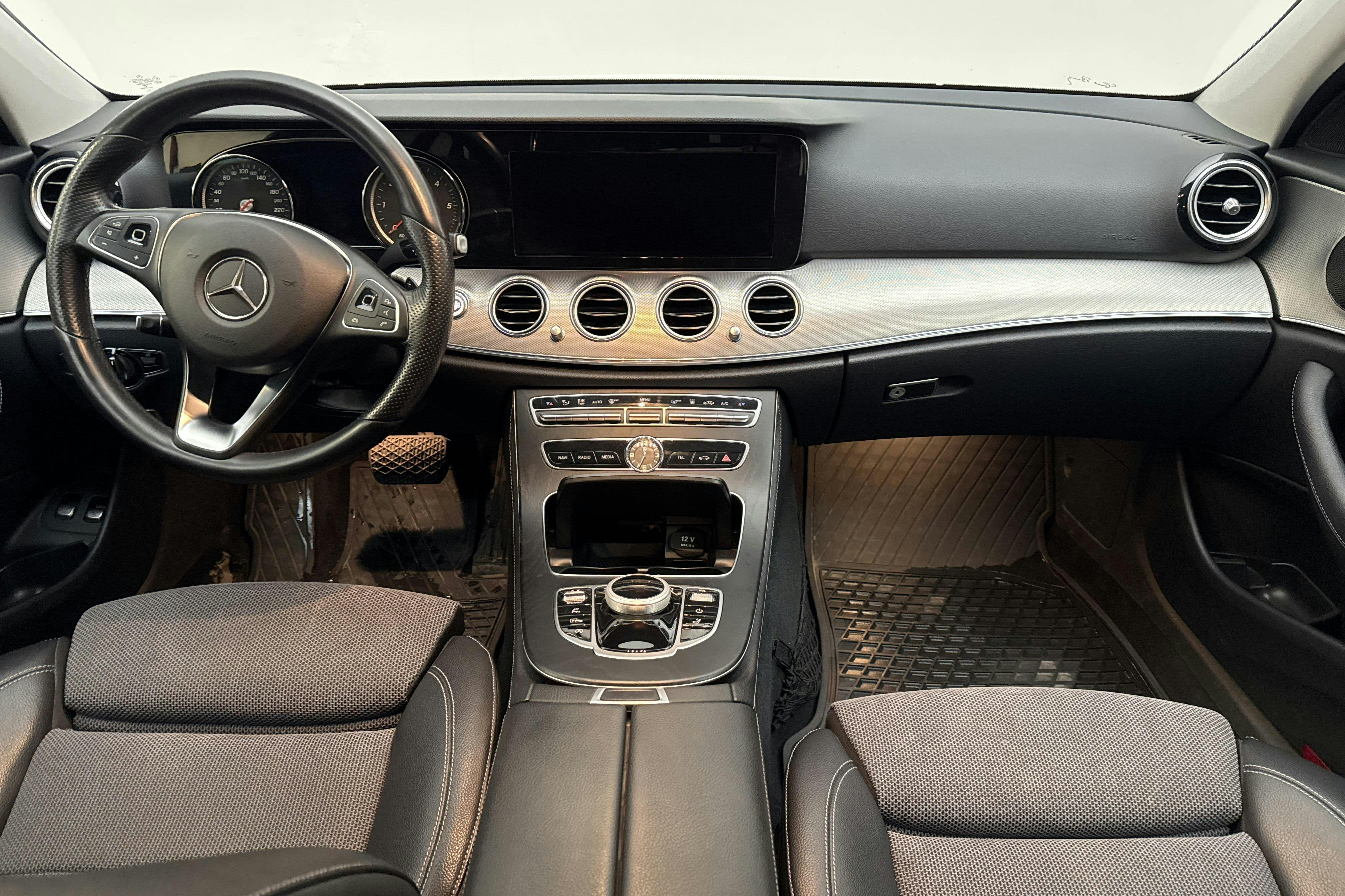 Mercedes E 200 d Kombi S213 (150hk) - 101 270 km - Automatic - white - 2018
