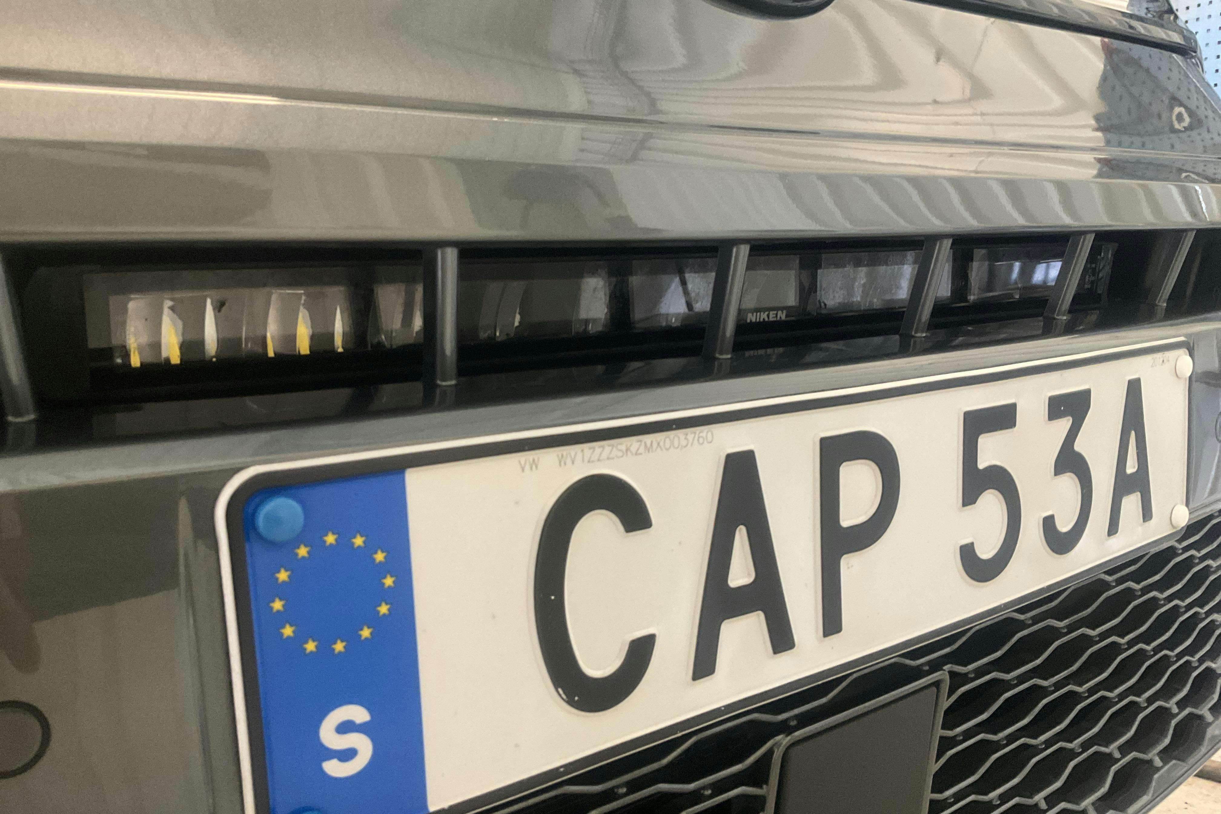 VW Caddy Cargo 2.0 TDI Skåp (122hk) - 85 370 km - Automatyczna - szary - 2021