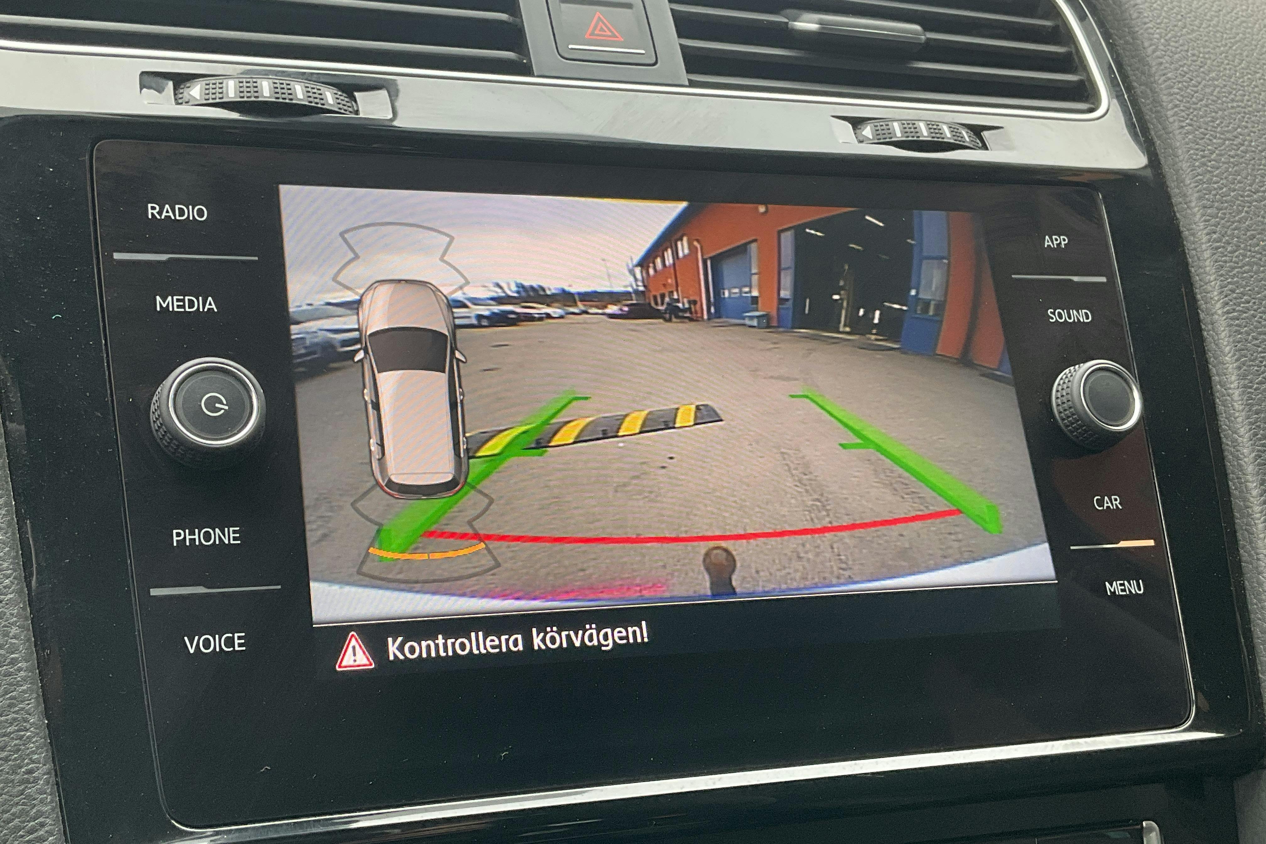 VW Golf VII 1.4 TSI Sportscombi (150hk) - 73 100 km - Automatic - white - 2018
