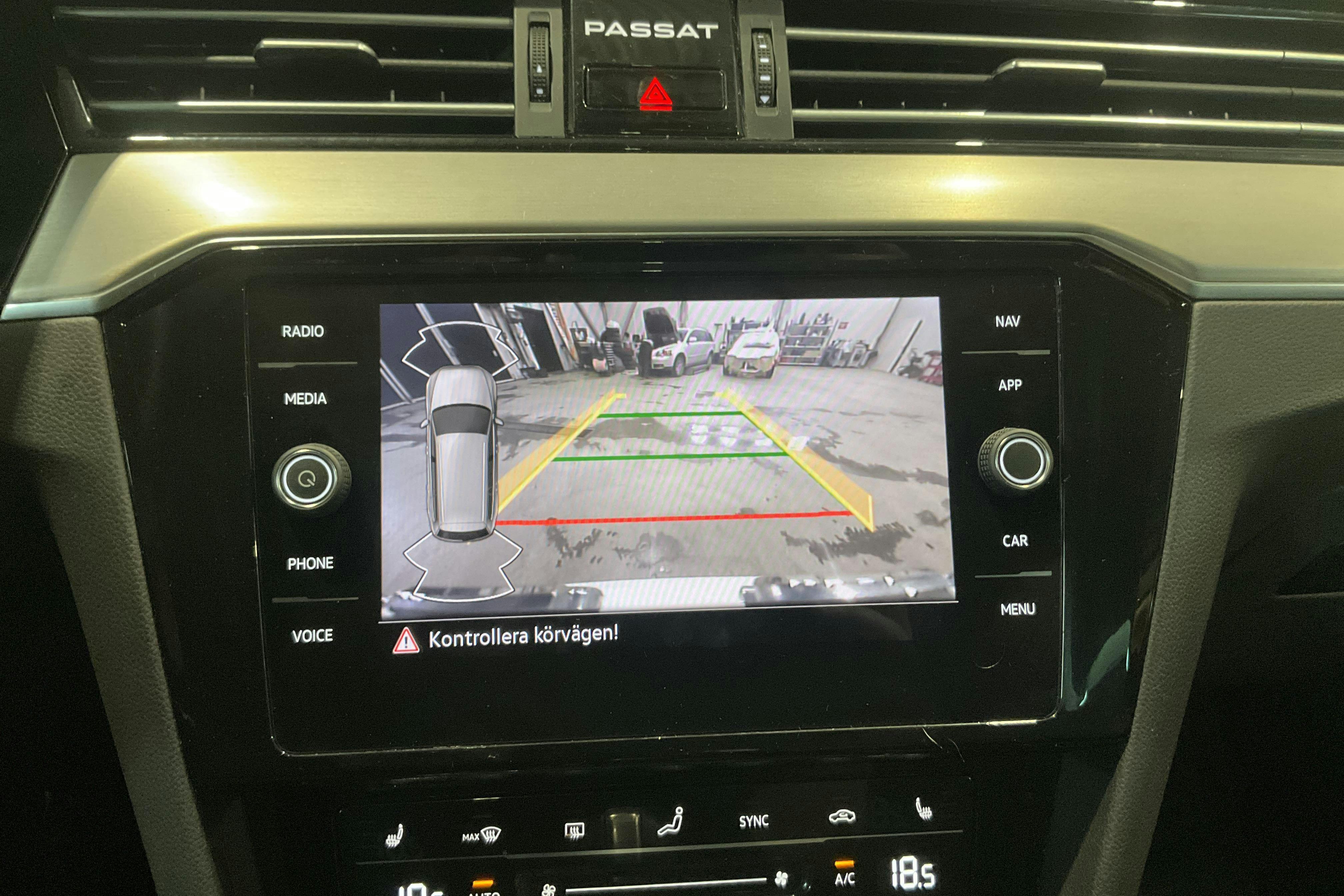 VW Passat Alltrack 2.0 TDI Sportscombi 4Motion (200hk) - 107 150 km - Automatic - white - 2021
