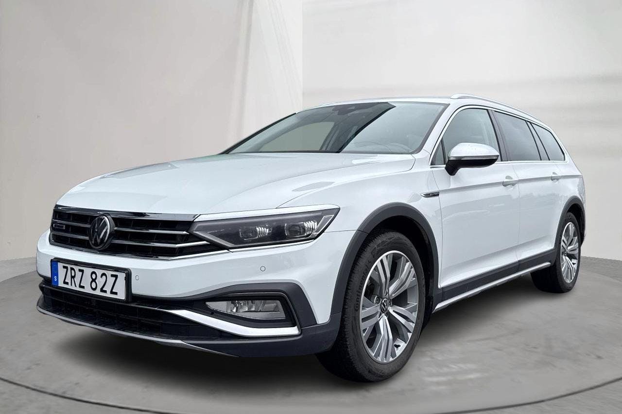 VW Passat Alltrack 2.0 TDI Sportscombi 4Motion (200hk) - 107 150 km - Automatic - white - 2021