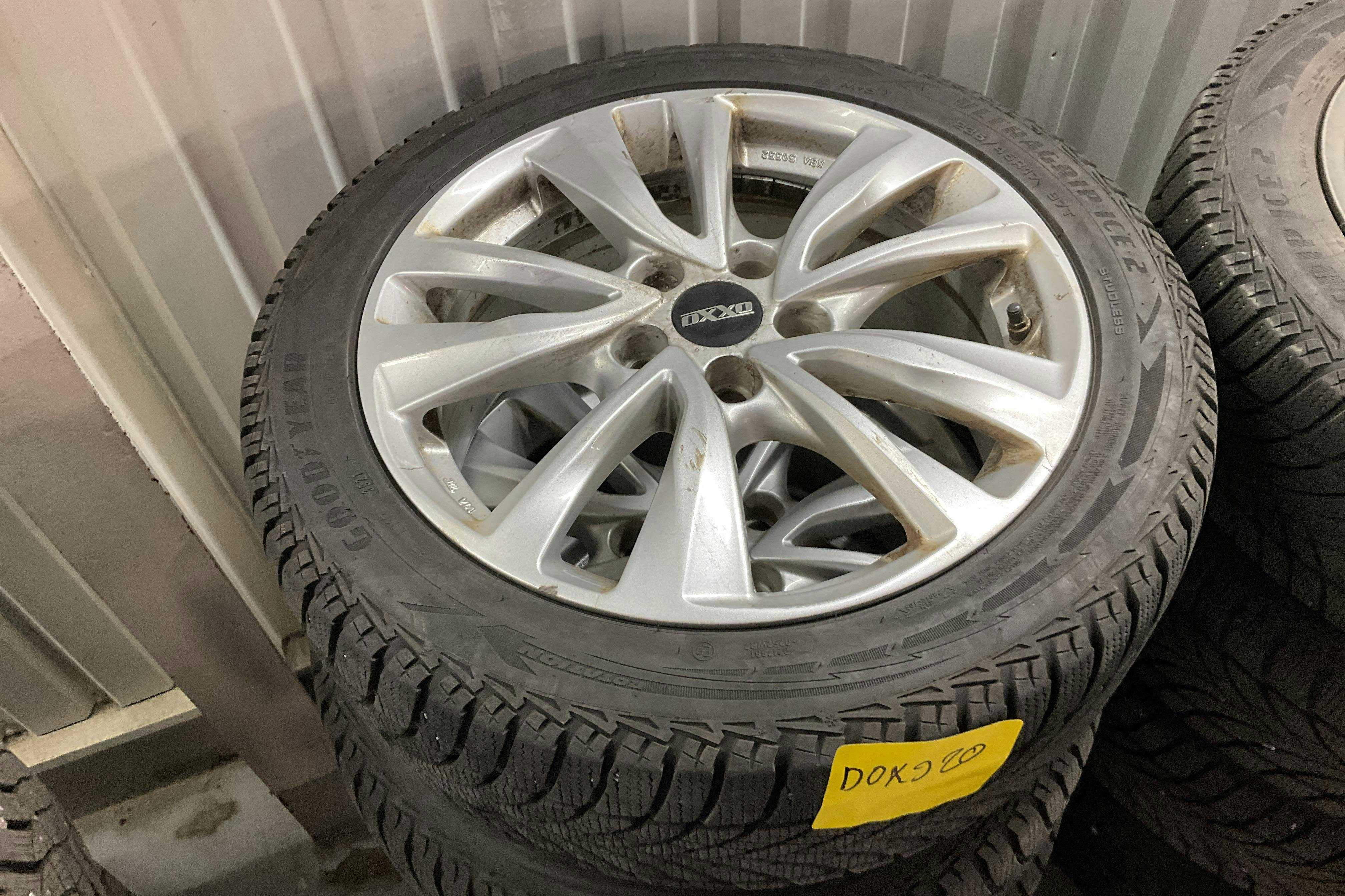 Volvo V60 D5 AWD Twin Engine (163hk) - 166 190 km - Automatic - white - 2018