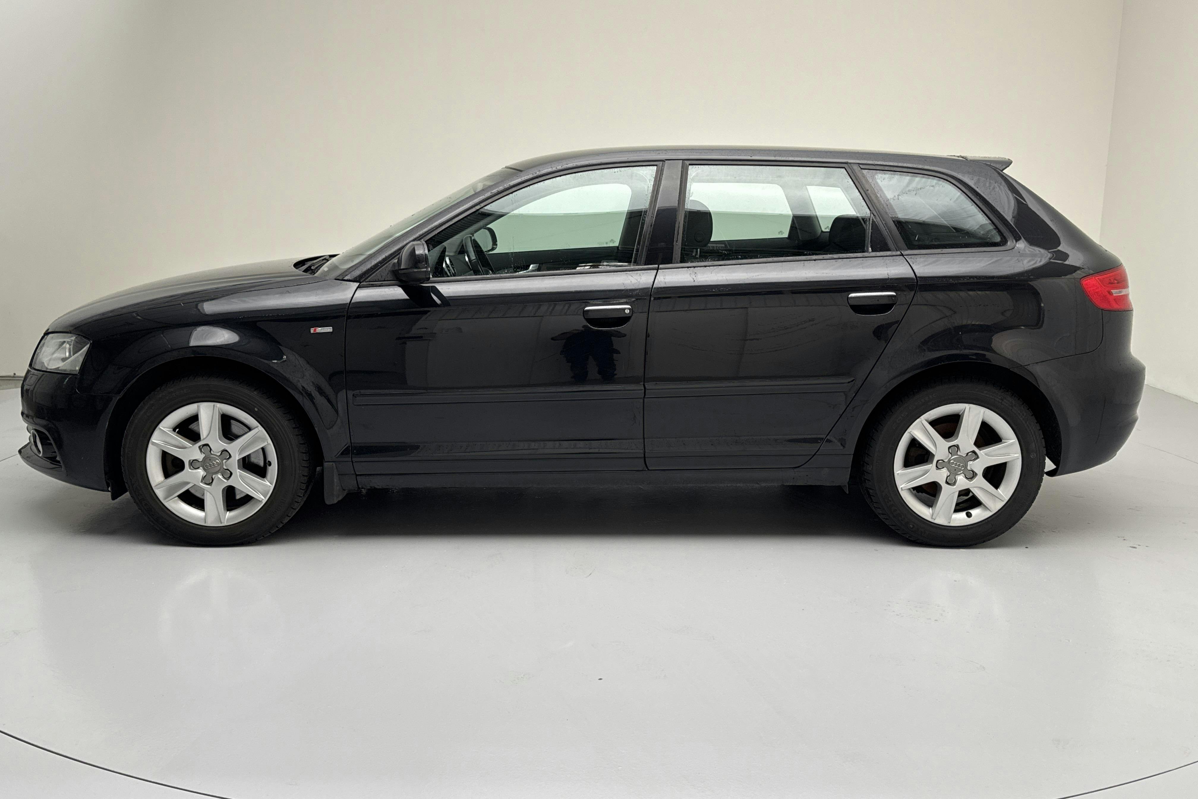 Audi A3 2.0 TDI Sportback quattro (140hk) - 177 250 km - Manualna - czarny - 2012