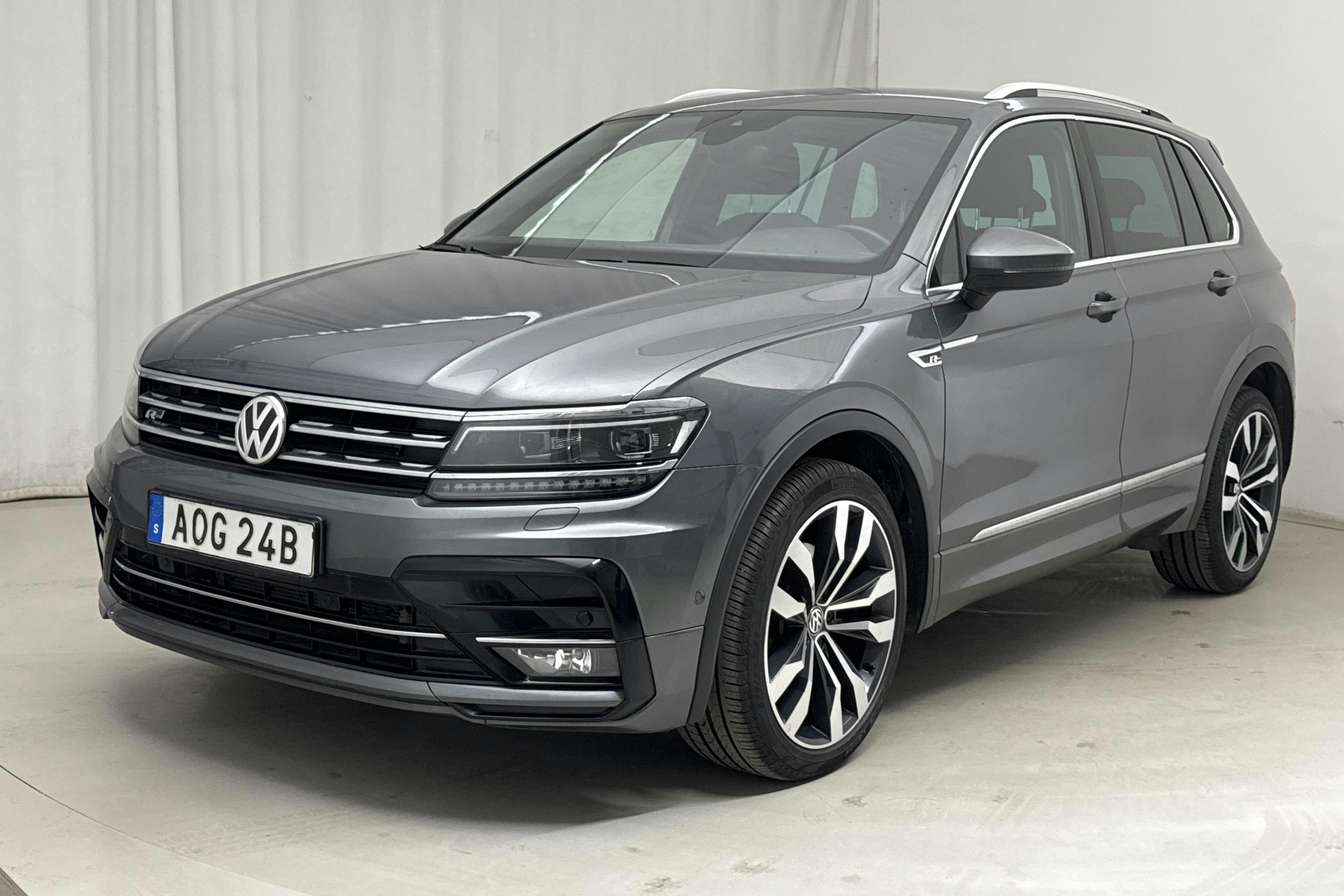 VW Tiguan 2.0 TDI 4MOTION (190hk) - 48 480 km - Automatic - Dark Grey - 2020