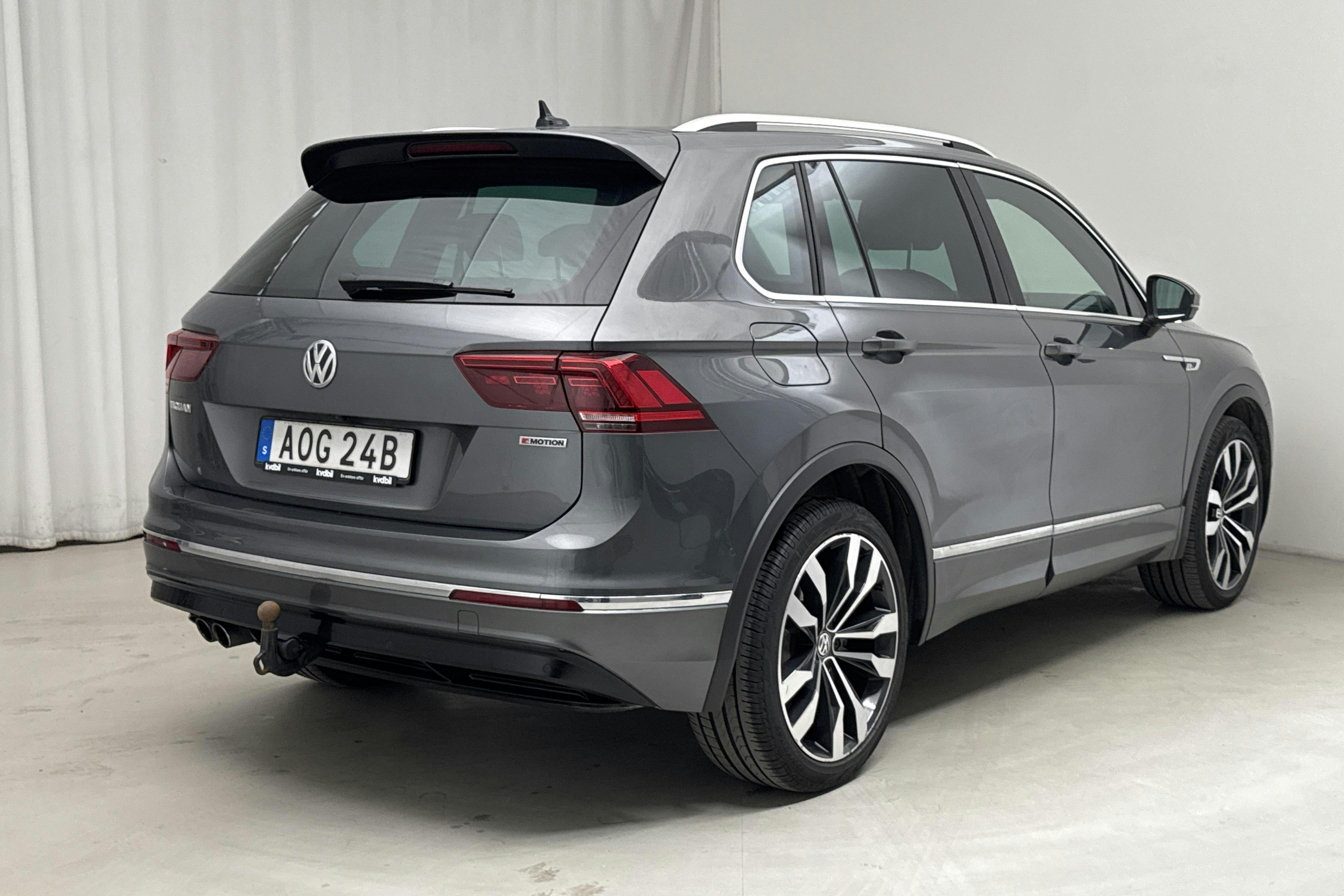 VW Tiguan 2.0 TDI 4MOTION (190hk) - 48 480 km - Automatic - Dark Grey - 2020