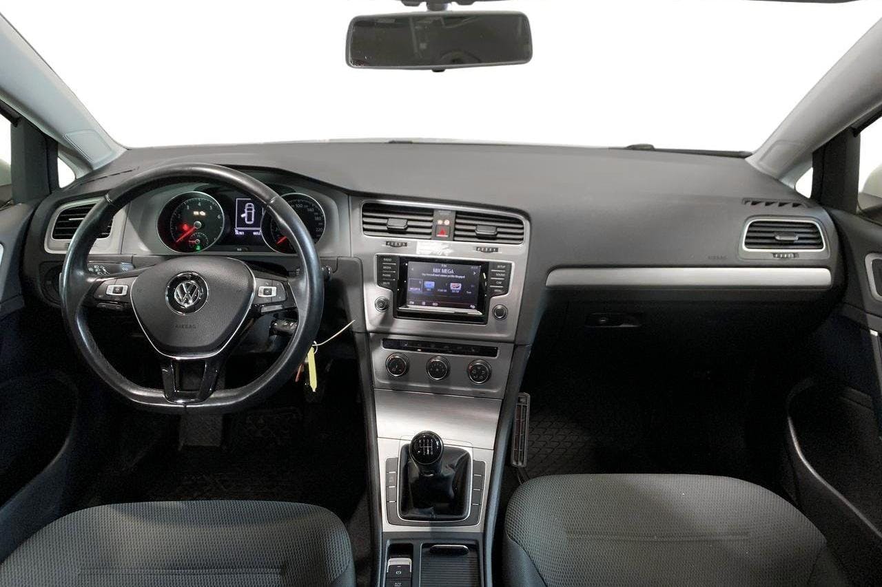 VW Golf VII 1.4 TGI BlueMotion Sportscombi (110hk) - 76 180 km - Manual - white - 2015