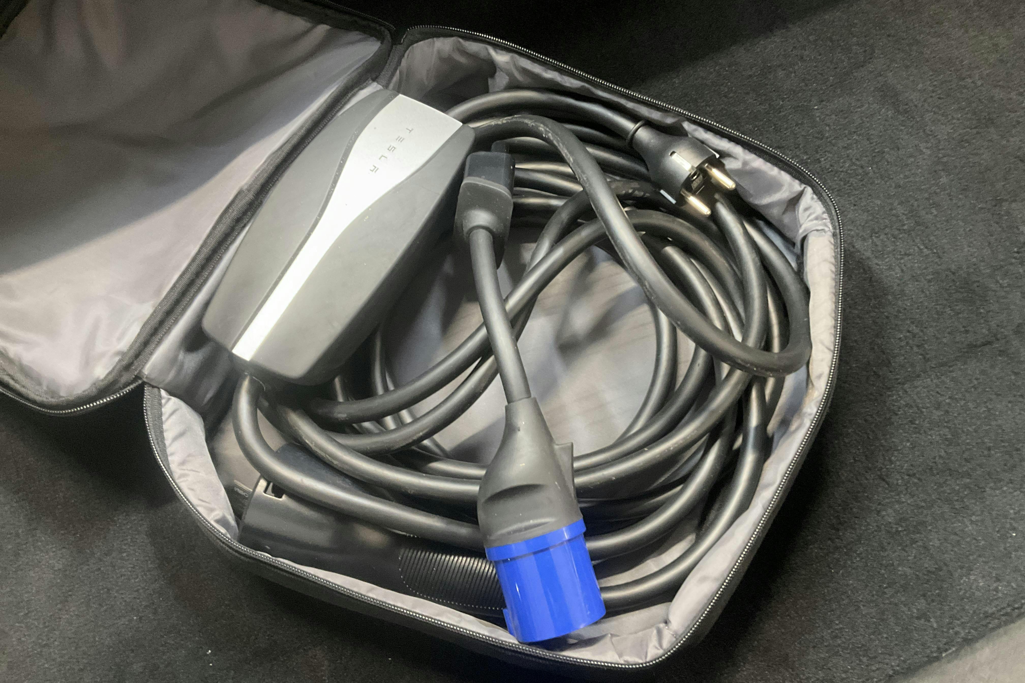 Tesla Model S 100D - 287 370 km - Automatic - black - 2019