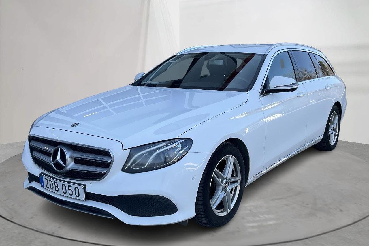 Mercedes E 220 d 4MATIC Kombi S213 (194hk) - 31 658 mil - Automat - vit - 2018