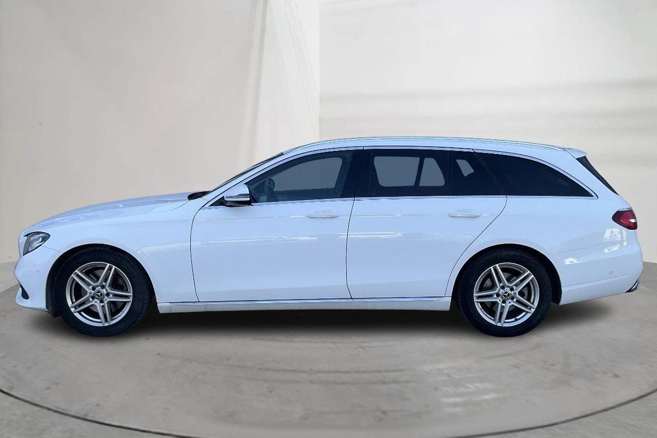 Mercedes E 220 d 4MATIC Kombi S213 (194hk) - 31 658 mil - Automat - vit - 2018
