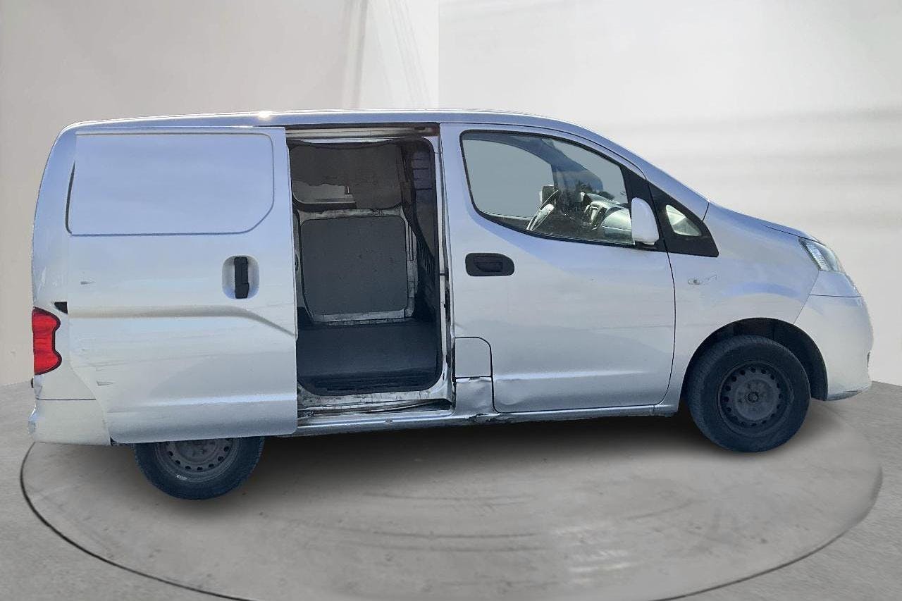 Nissan NV200 1.5 dCi Skåp (90hk) - 19 829 mil - Manuell - silver - 2017