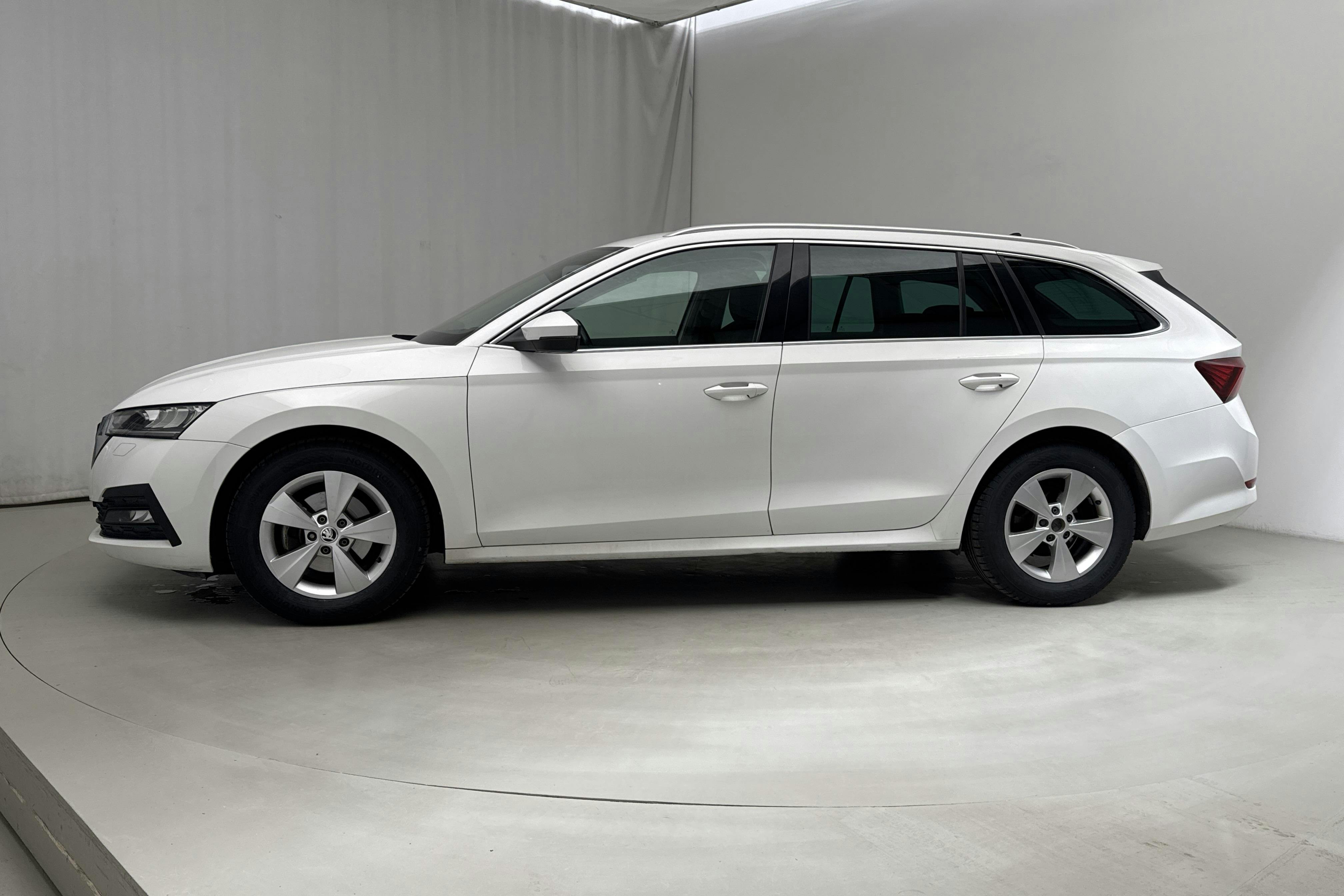 Skoda Octavia G-TEC 1.5 TSI Combi (130hk) - 145 430 km - Automatic - white - 2021