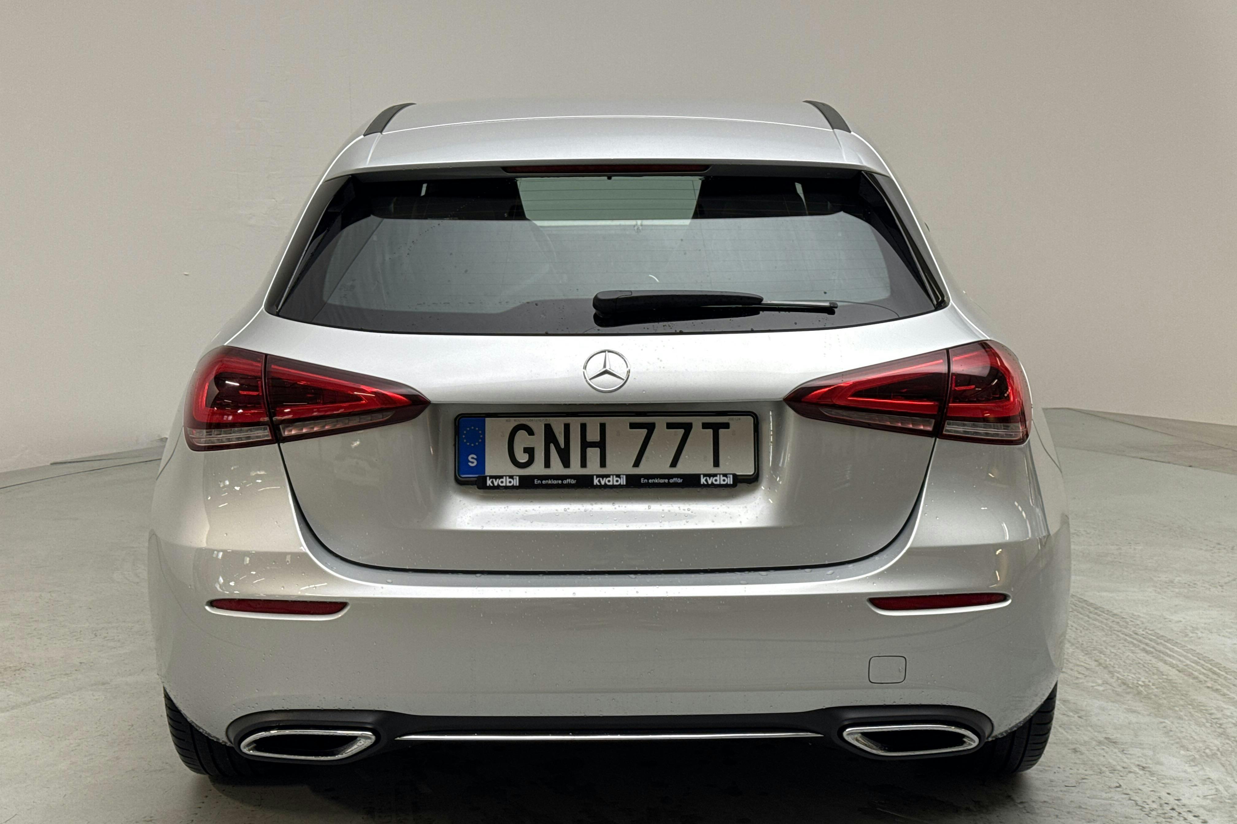 Mercedes A 180 5dr W177 (136hk) - 49 070 km - Manual - silver - 2020