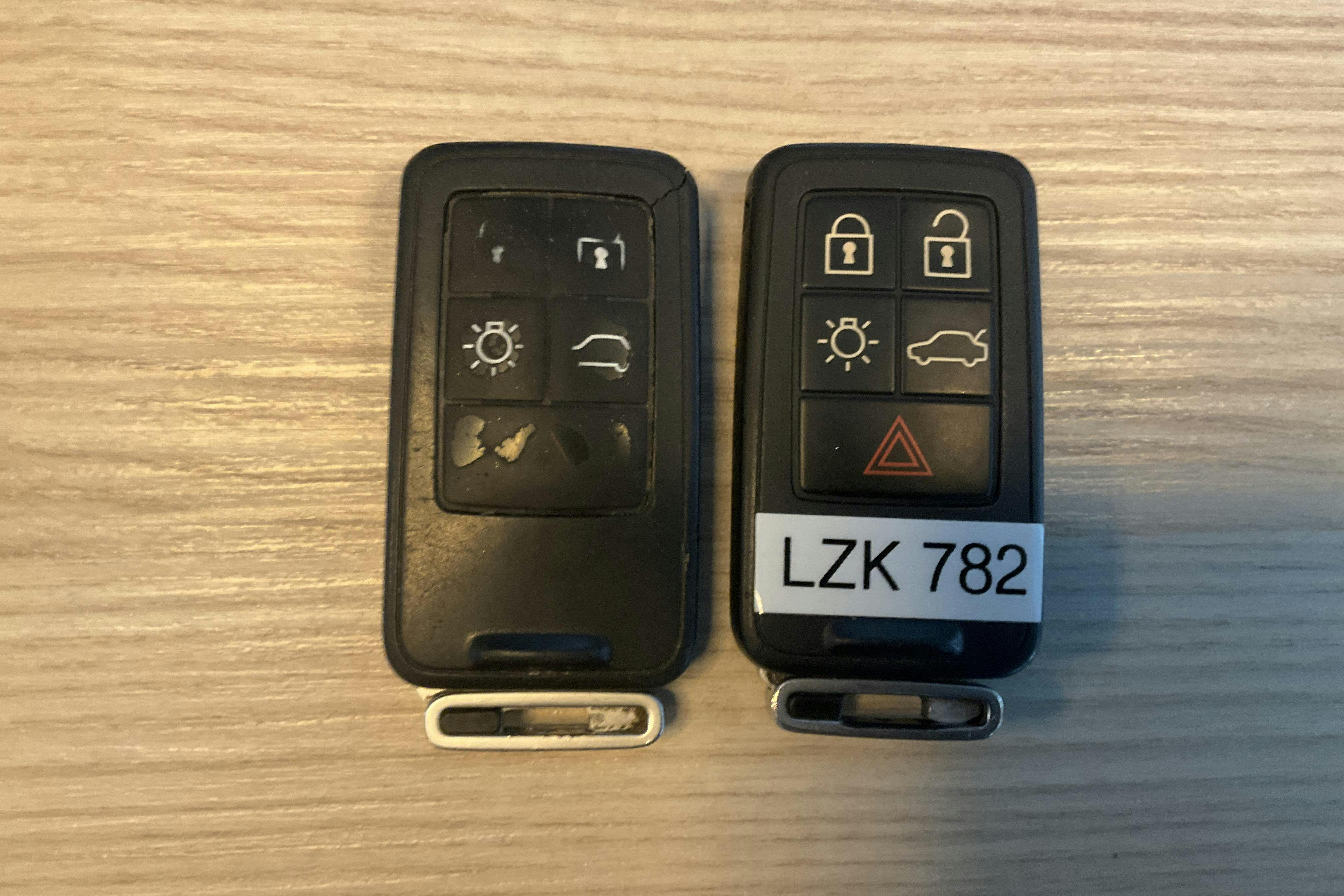 Volvo XC60 D3 2WD (163hk) - 281 700 km - Automatyczna - czarny - 2012