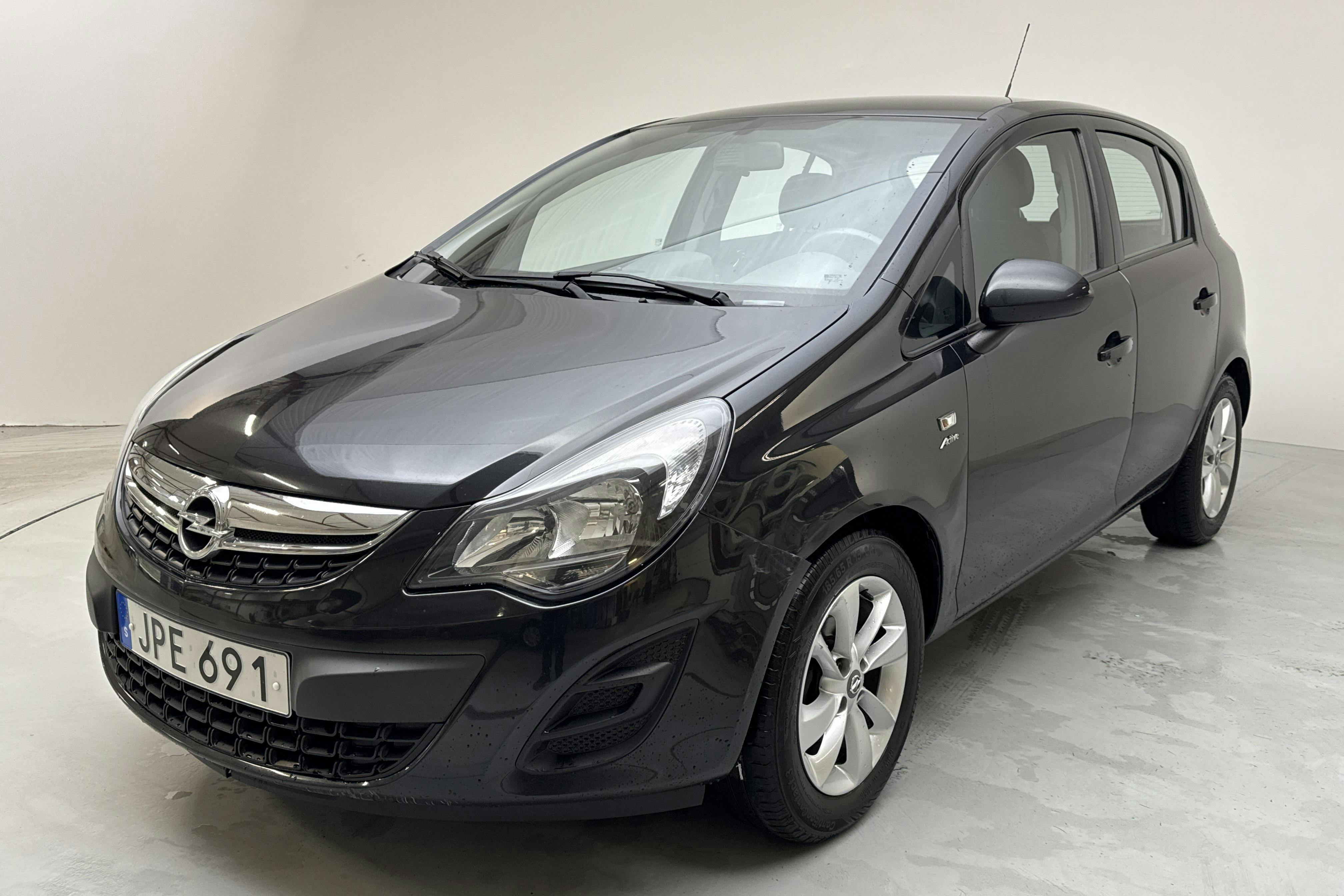 Opel Corsa 1.2 Twinport 5dr (85hk) - 144 160 km - Manual - black - 2014