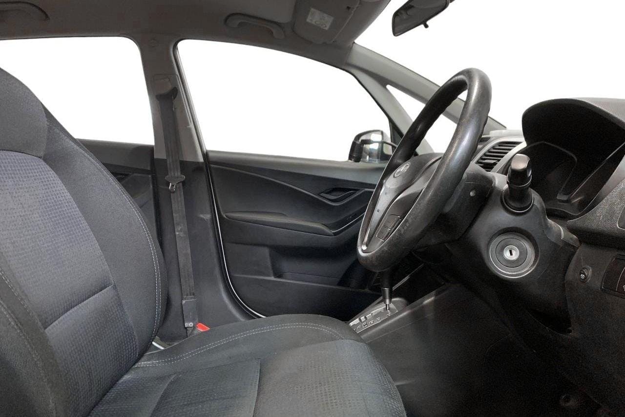 Hyundai ix20 1.6 (125hk) - 253 100 km - Automaatne - valge - 2013
