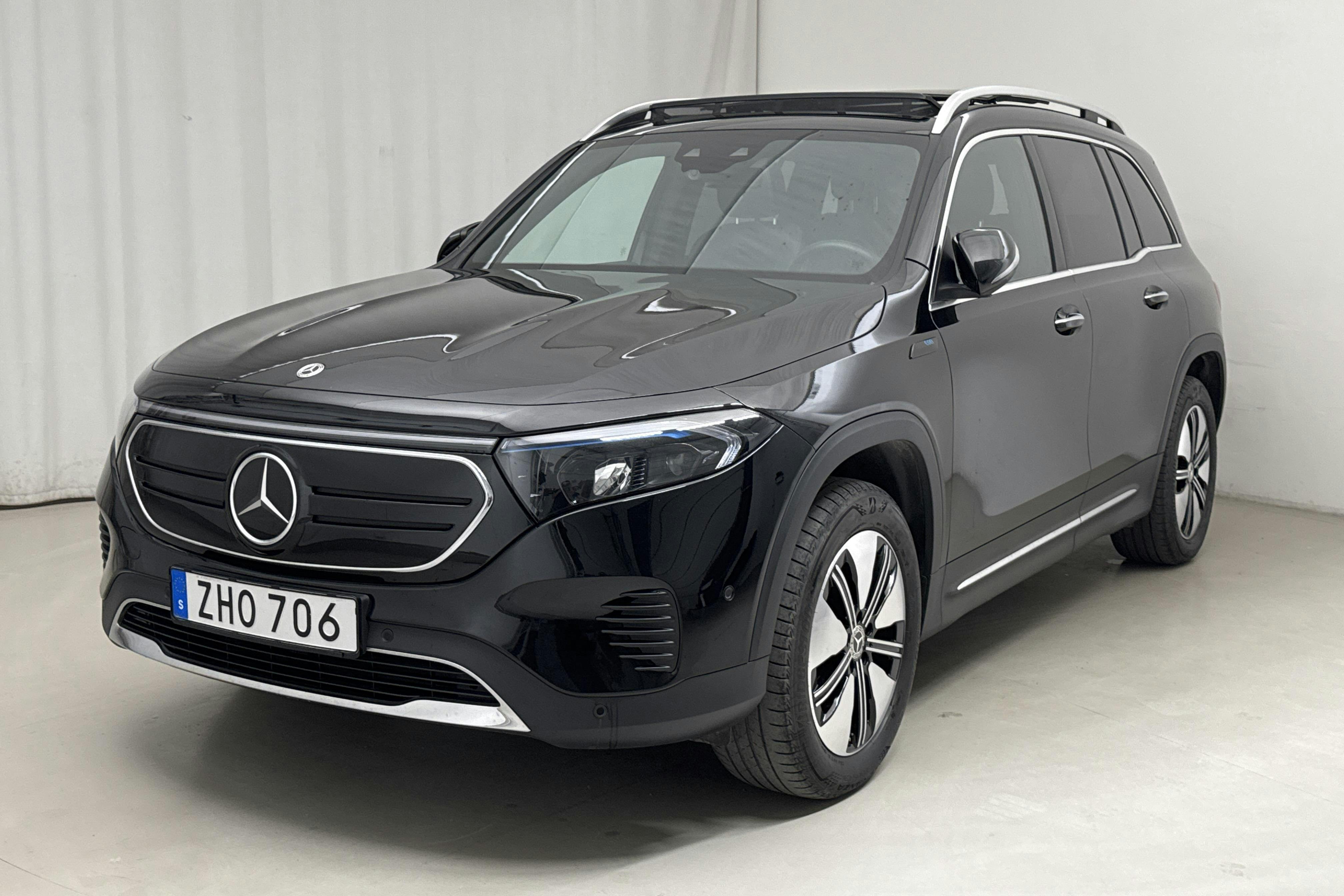Mercedes EQB 300 4MATIC X243 (228hk) - 6 275 mil - Automat - svart - 2023