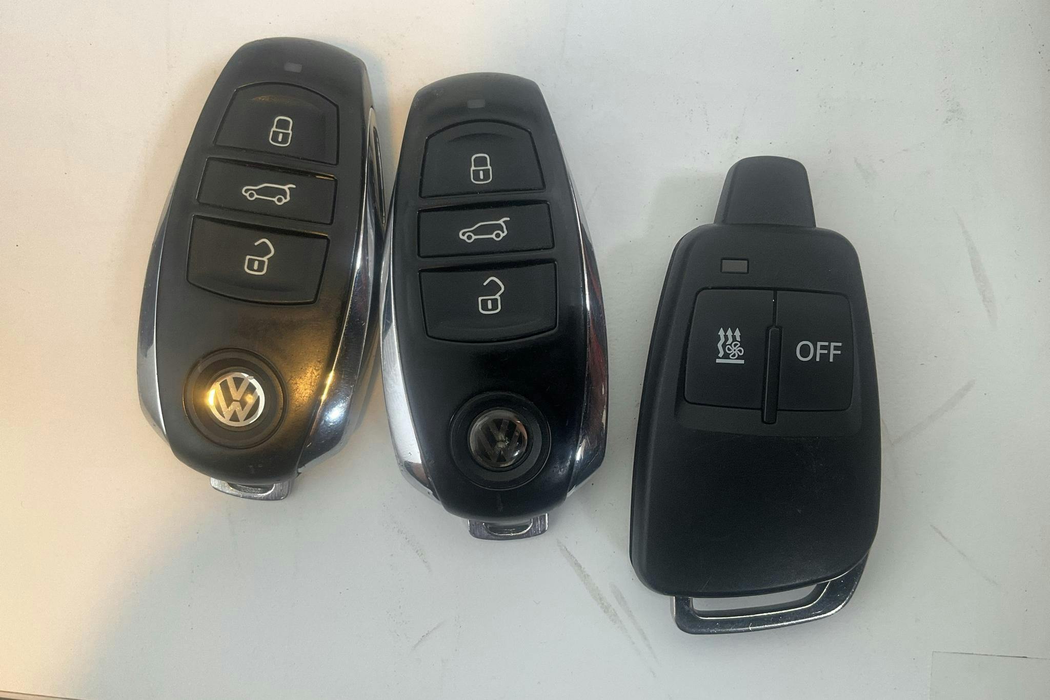 VW Touareg 3.0 TDI BlueMotion Technology (204hk) - 19 491 mil - Automat - svart - 2016