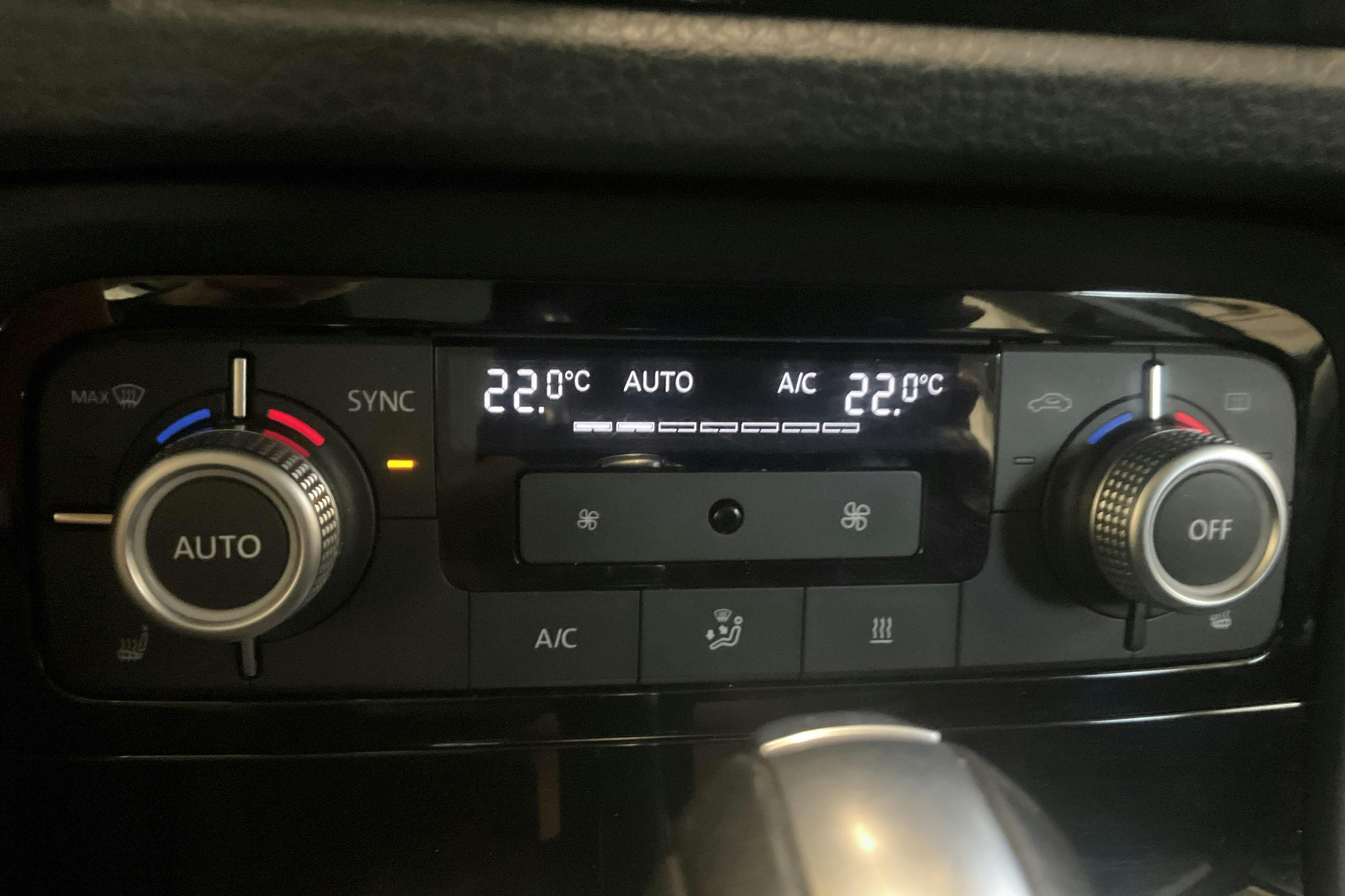 VW Touareg 3.0 TDI BlueMotion Technology (204hk) - 19 491 mil - Automat - svart - 2016