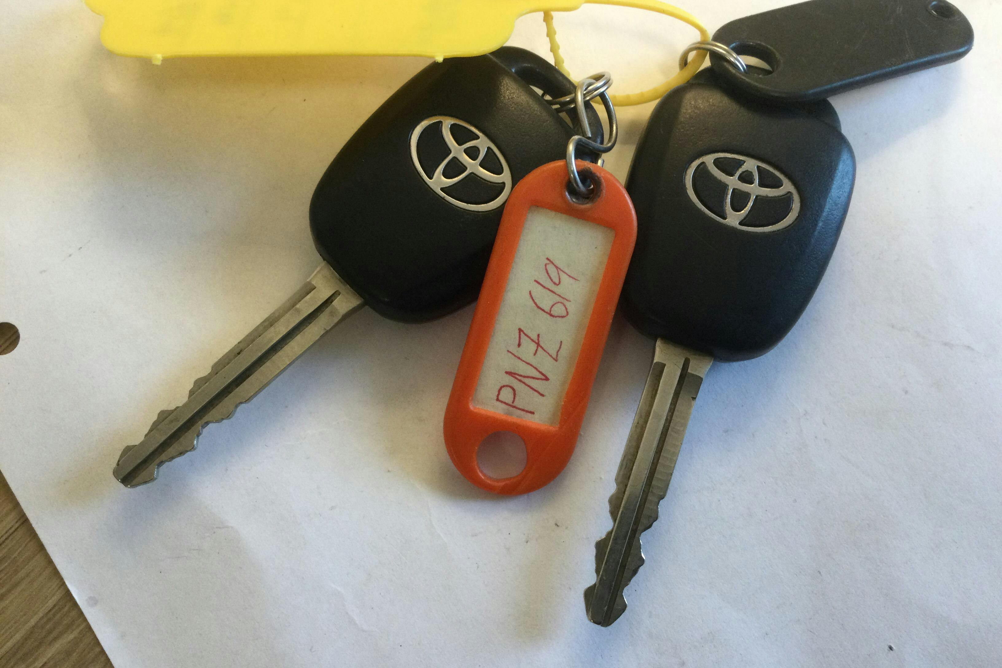 Toyota RAV4 2.0 VVT-i (151hk) - 12 355 mil - Manuell - vit - 2014