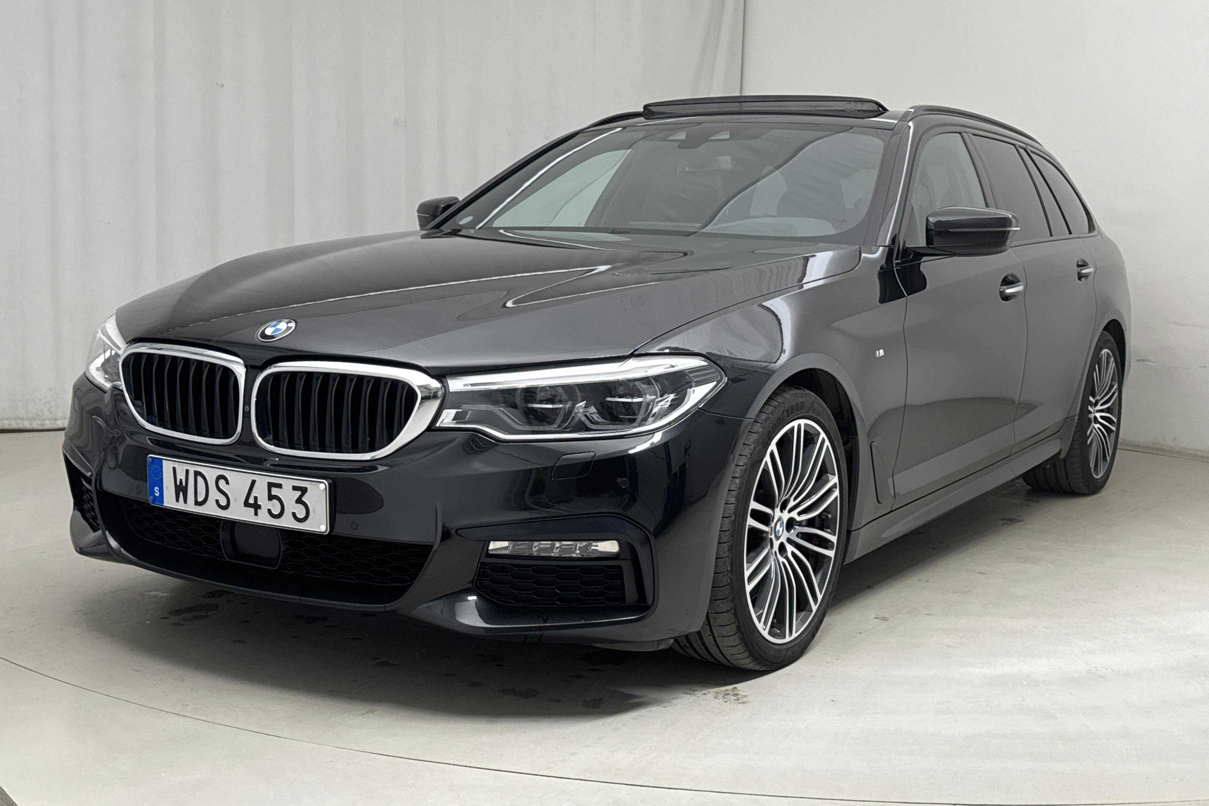 BMW 540i xDrive Touring, G31 (340hk) - 11 533 mil - Automat - svart - 2018