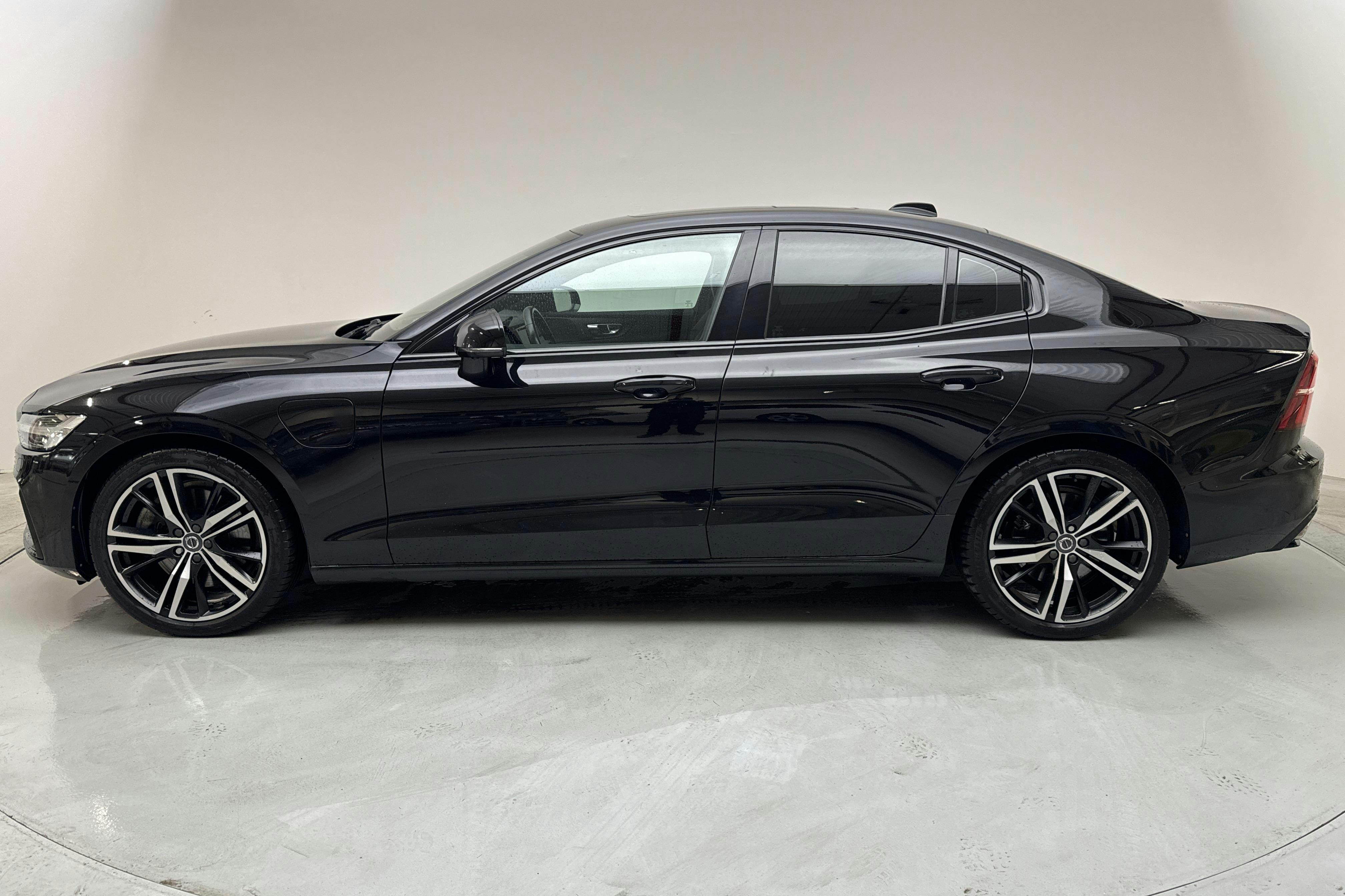 Volvo S60 T8 AWD Twin Engine (390hk) - 88 830 km - Automatic - black - 2020