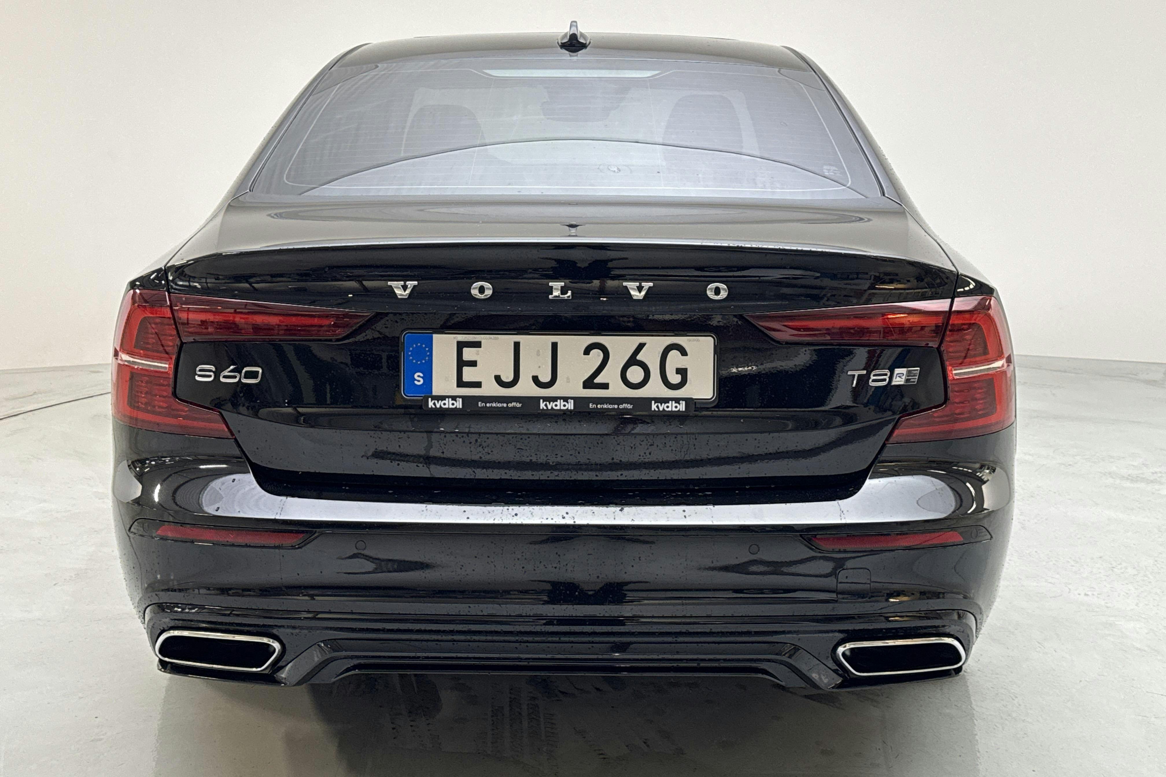 Volvo S60 T8 AWD Twin Engine (390hk) - 88 830 km - Automatic - black - 2020