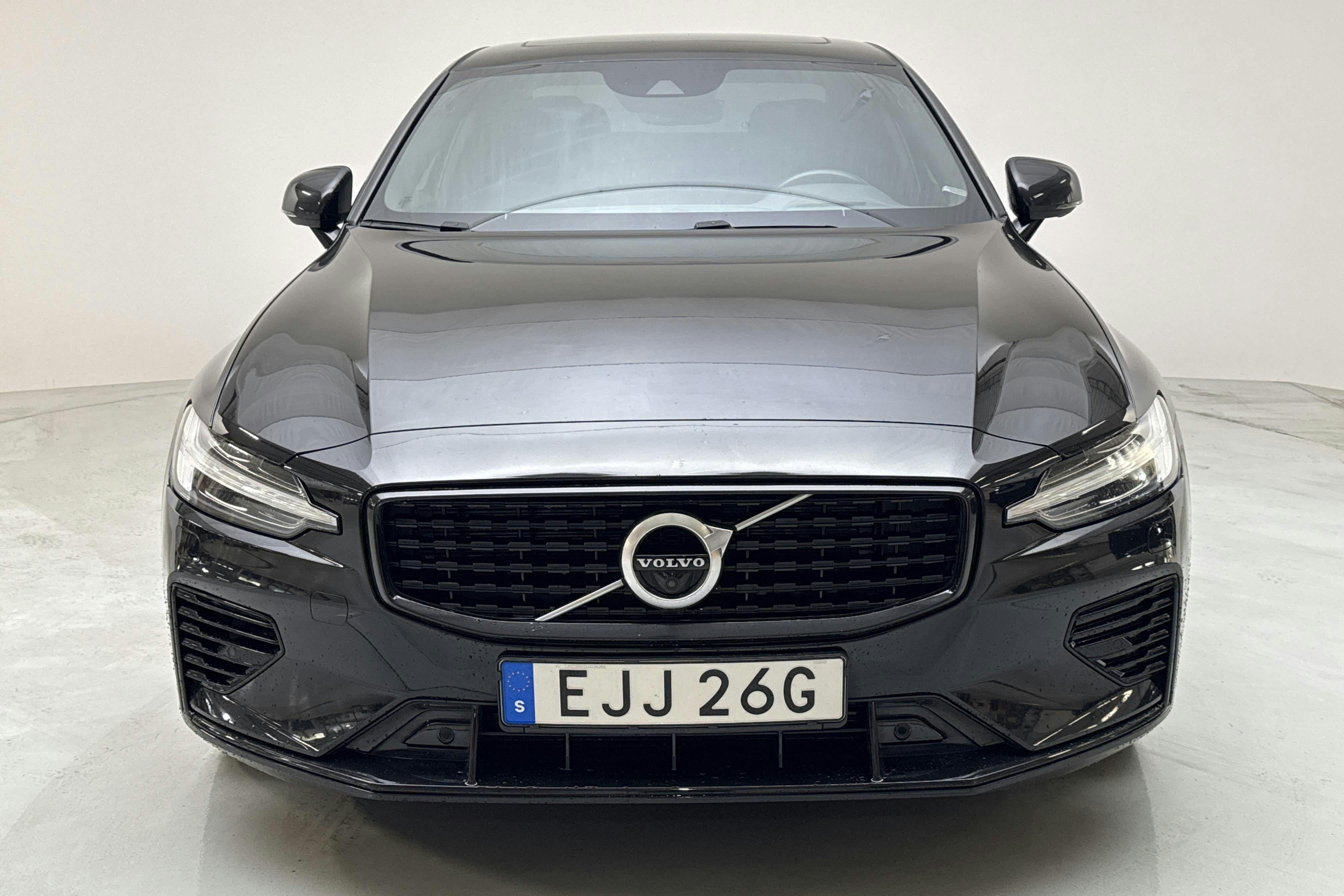 Volvo S60 T8 AWD Twin Engine (390hk) - 88 830 km - Automatic - black - 2020