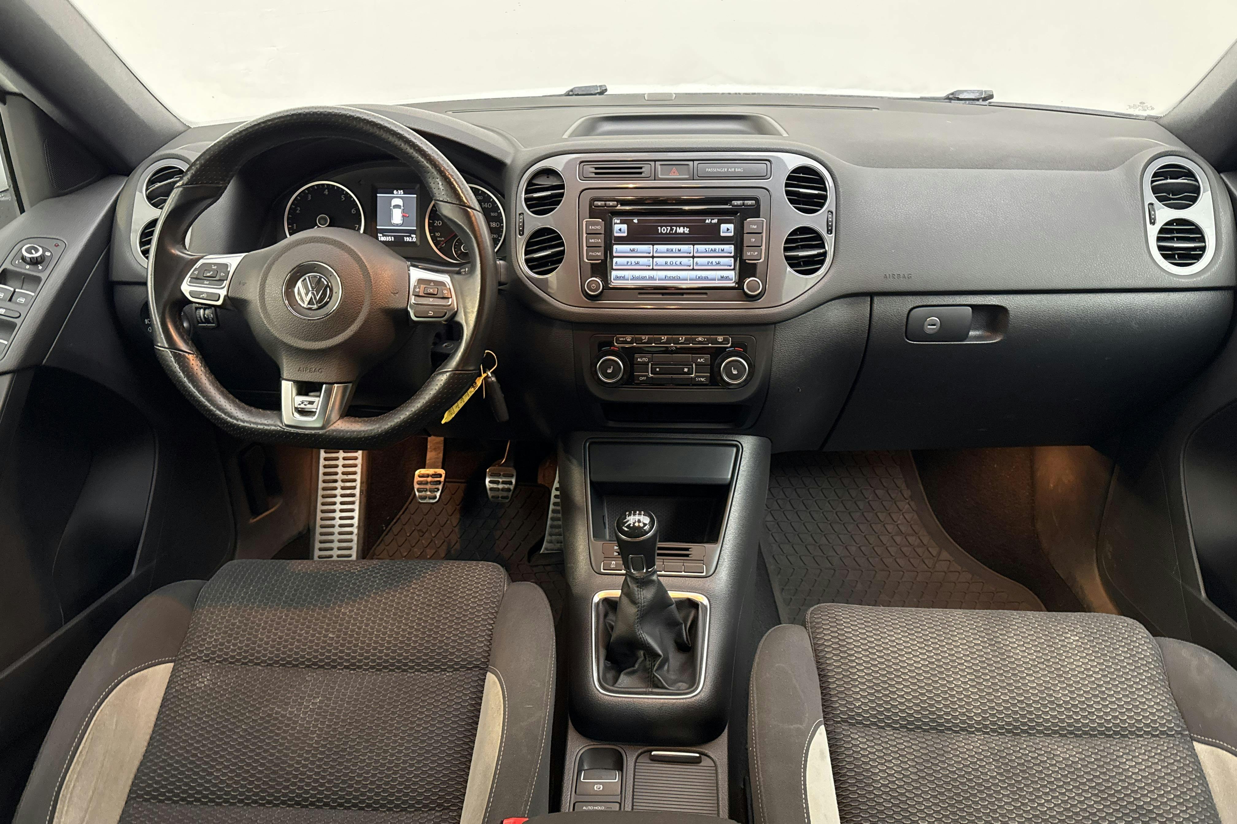 VW Tiguan 1.4 TSI 4MOTION (160hk) - 180 340 km - Manual - white - 2014
