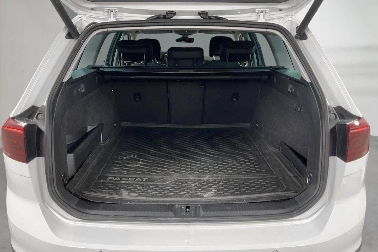 VW Passat Alltrack 2.0 TDI 4MOTION (190hk) - 173 060 km - Automatic - white - 2020
