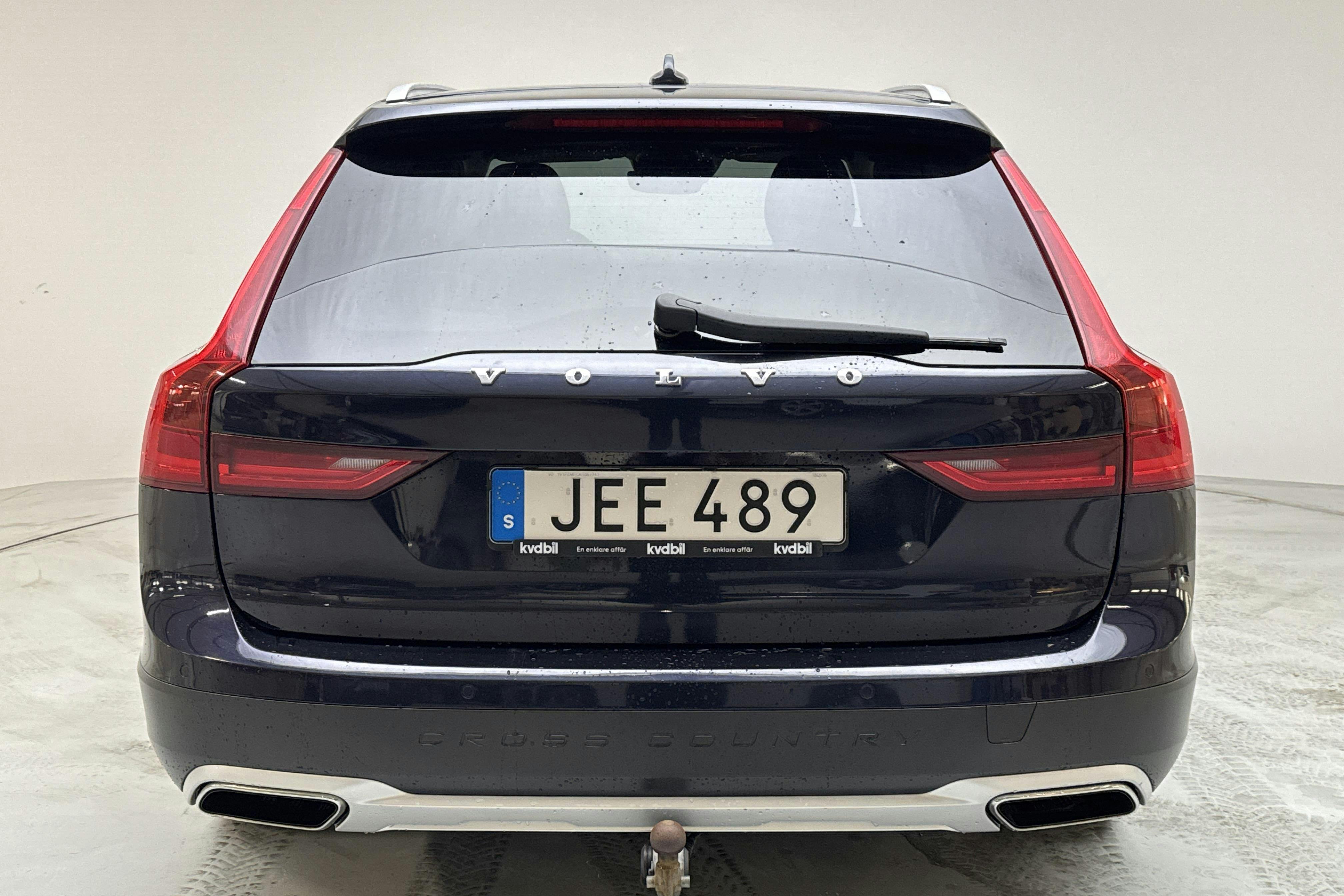 Volvo V90 D4 Cross Country AWD (190hk) - 143 320 km - Automatic - Dark Blue - 2019