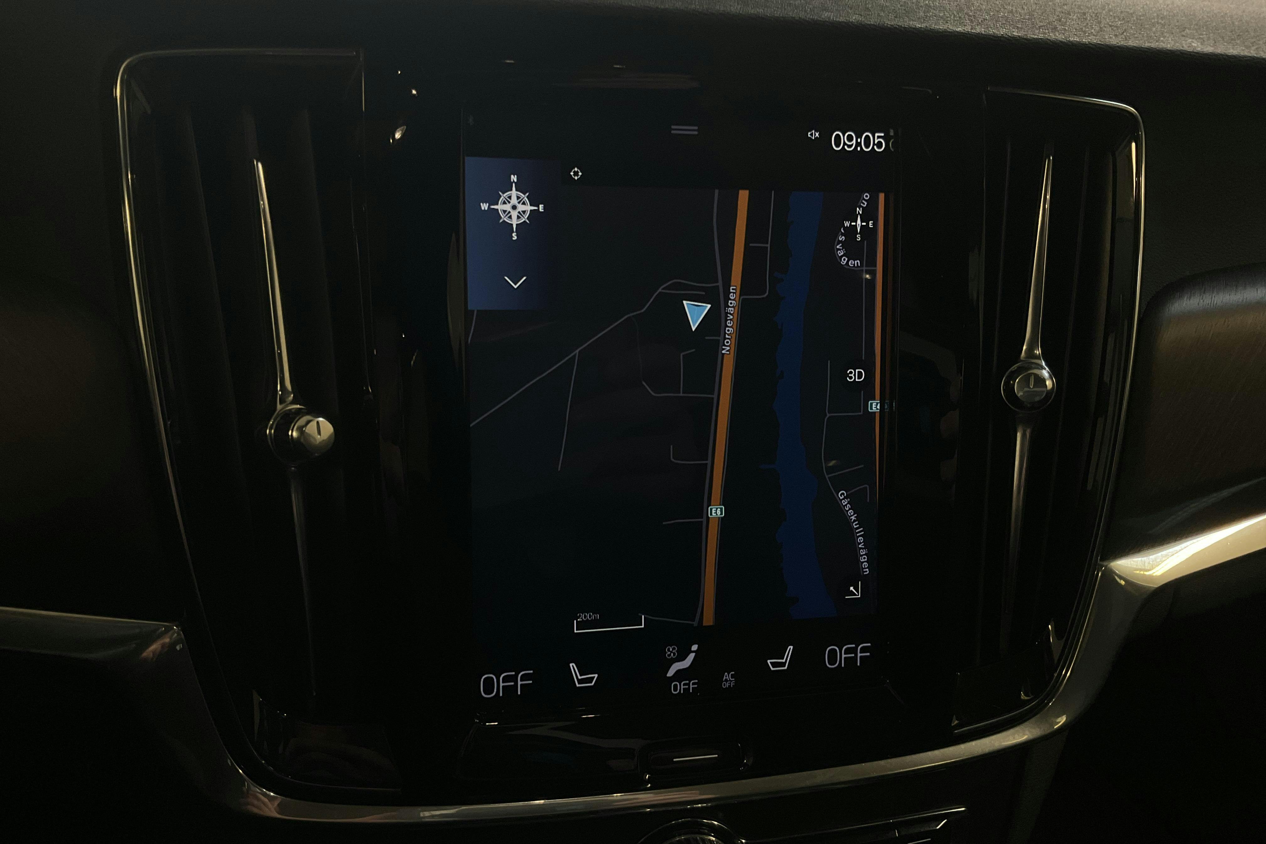 Volvo V90 D4 Cross Country AWD (190hk) - 143 320 km - Automatic - Dark Blue - 2019