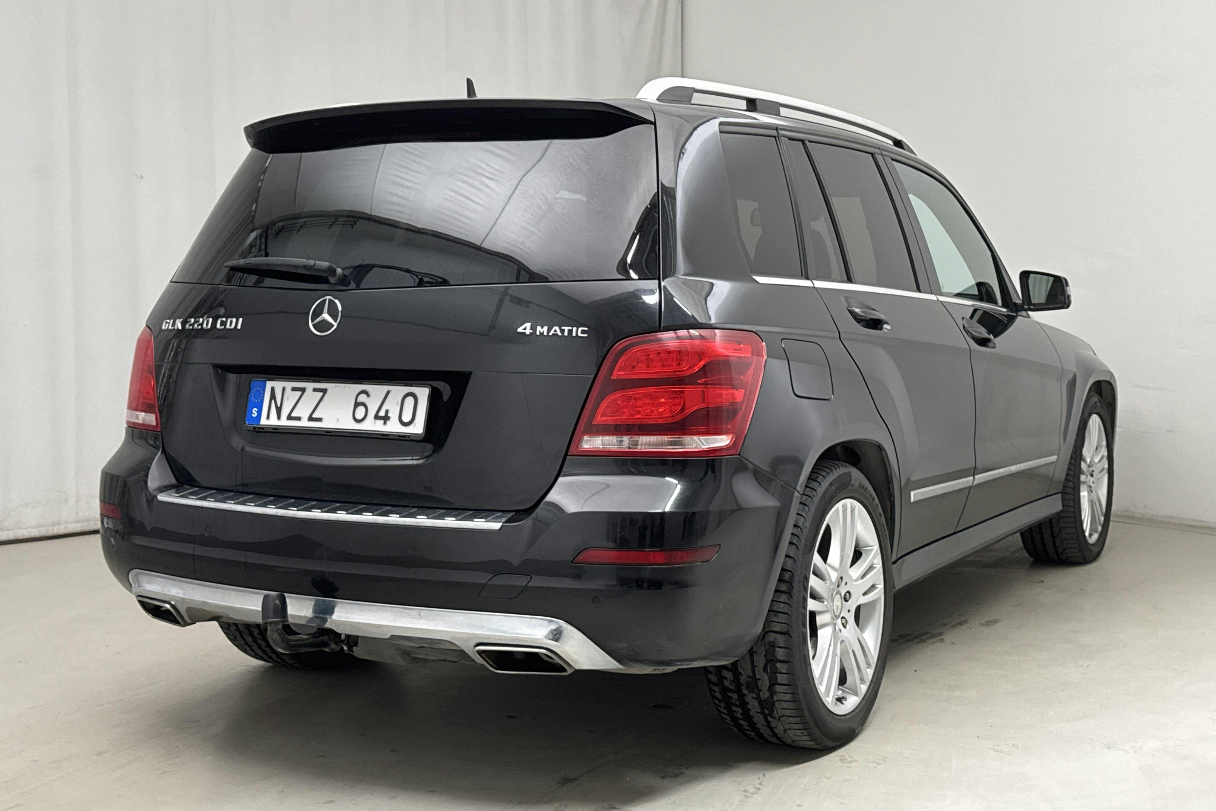Mercedes GLK 220 CDI 4MATIC X204 (170hk) - 18 103 mil - Automat - svart - 2013