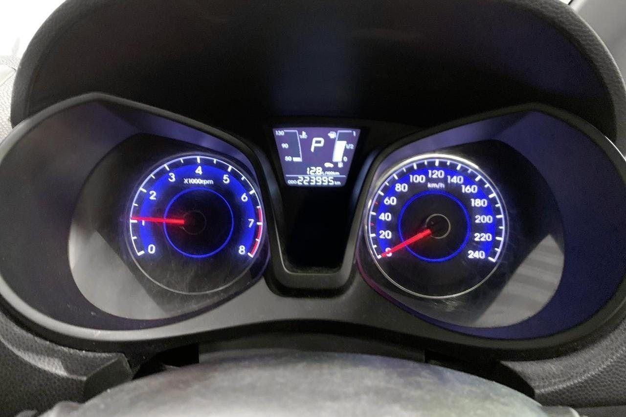Hyundai ix20 1.6 (125hk) - 224 000 km - Automatyczna - biały - 2013